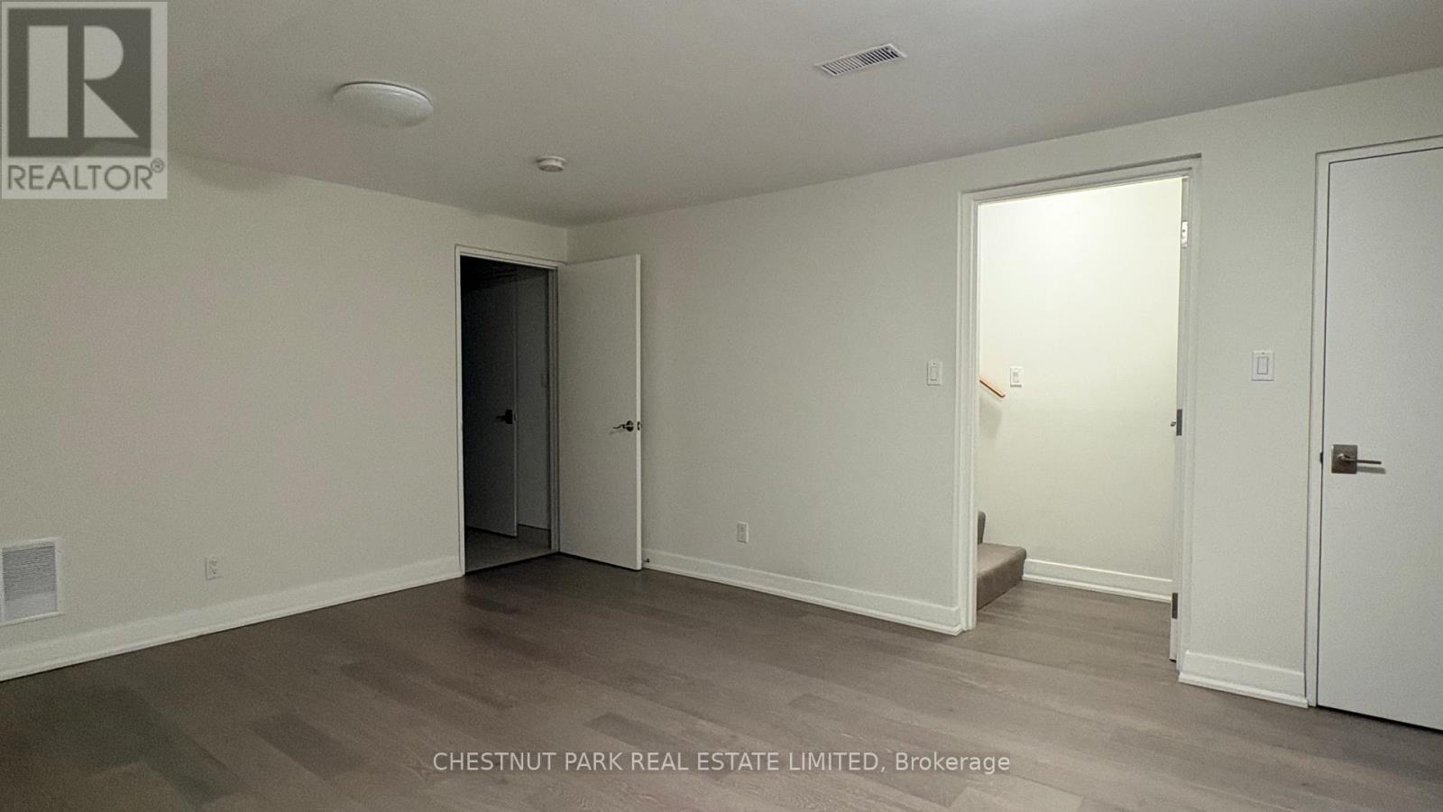 1 - 127 Hazelton Avenue, Toronto, Ontario  M5R 2E4 - Photo 18 - C12946694