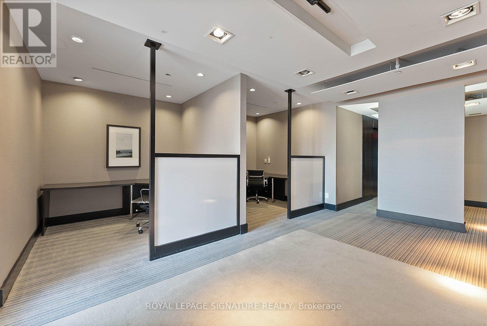 Ph11 - 18 Yonge Street, Toronto, Ontario  M5E 1R4 - Photo 18 - C12946750