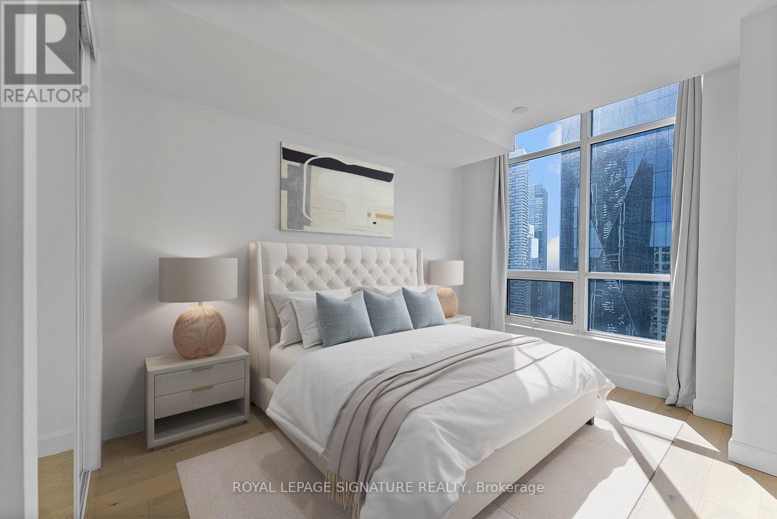 Ph11 - 18 Yonge Street, Toronto, Ontario  M5E 1R4 - Photo 3 - C12946750