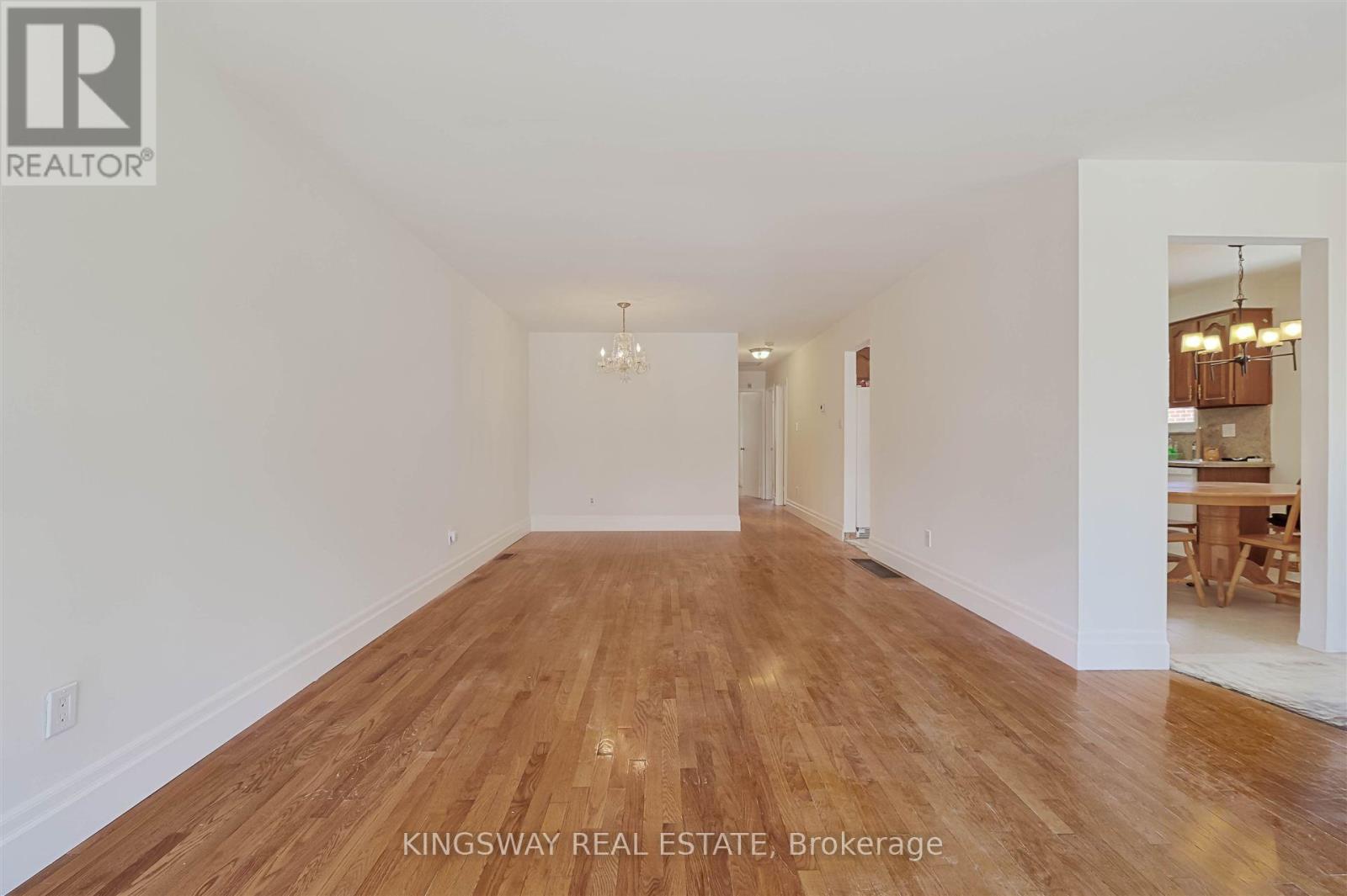 184 Edmonton Drive, Toronto, Ontario  M2J 3X5 - Photo 2 - C12946782