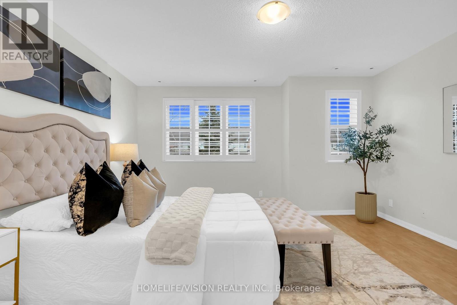 1229 - 28 Sommerset Way, Toronto, Ontario  M2N 6W7 - Photo 23 - C12946788