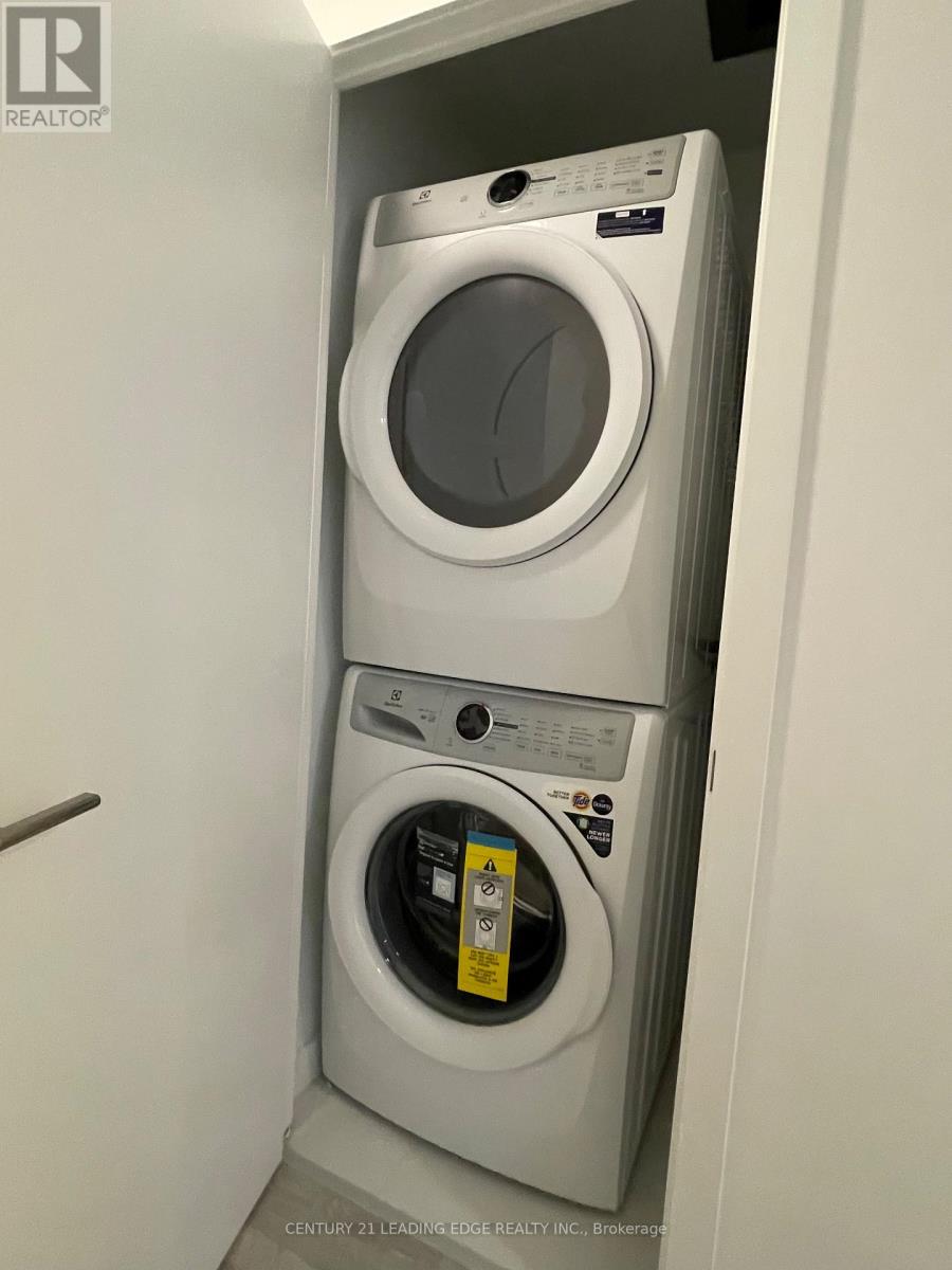 722 - 7 Golden Lion Heights, Toronto, Ontario  M2M 0C1 - Photo 17 - C12946810