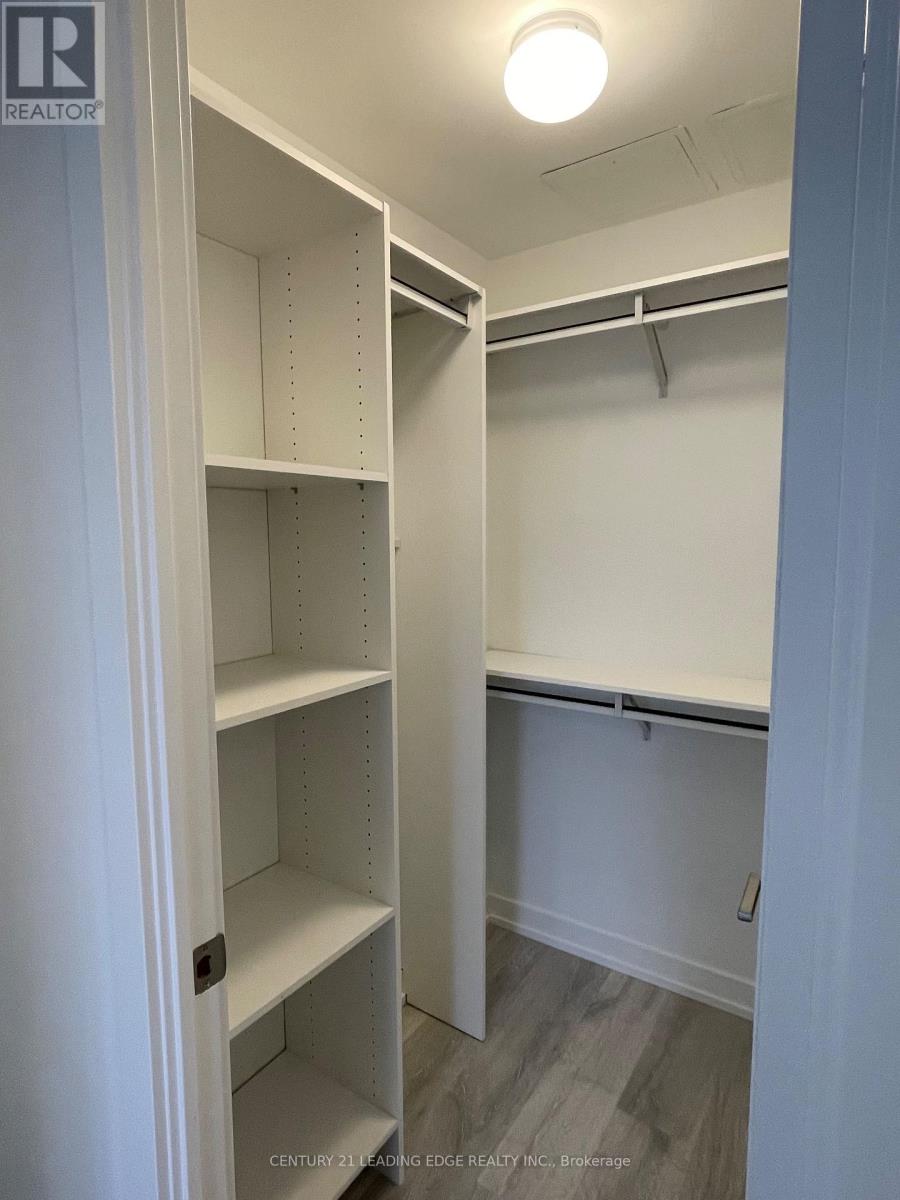 722 - 7 Golden Lion Heights, Toronto, Ontario  M2M 0C1 - Photo 33 - C12946810