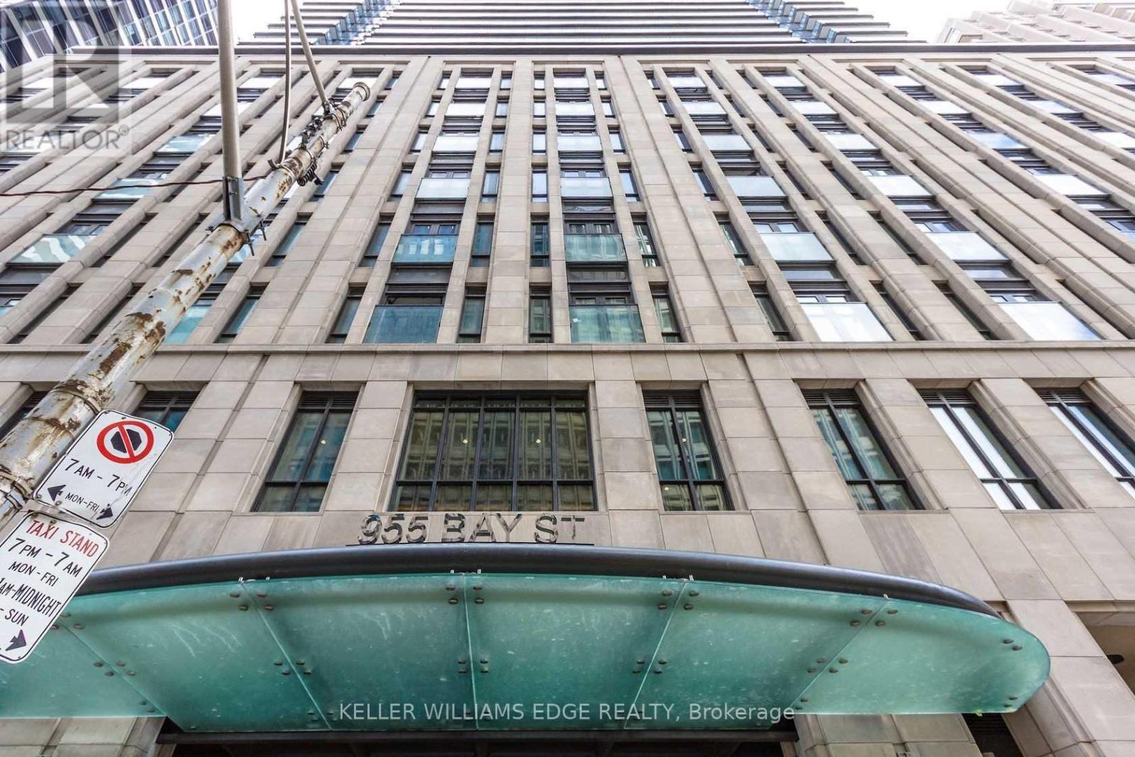 2602 - 955 Bay Street, Toronto, Ontario  M5S 0C6 - Photo 2 - C12946816