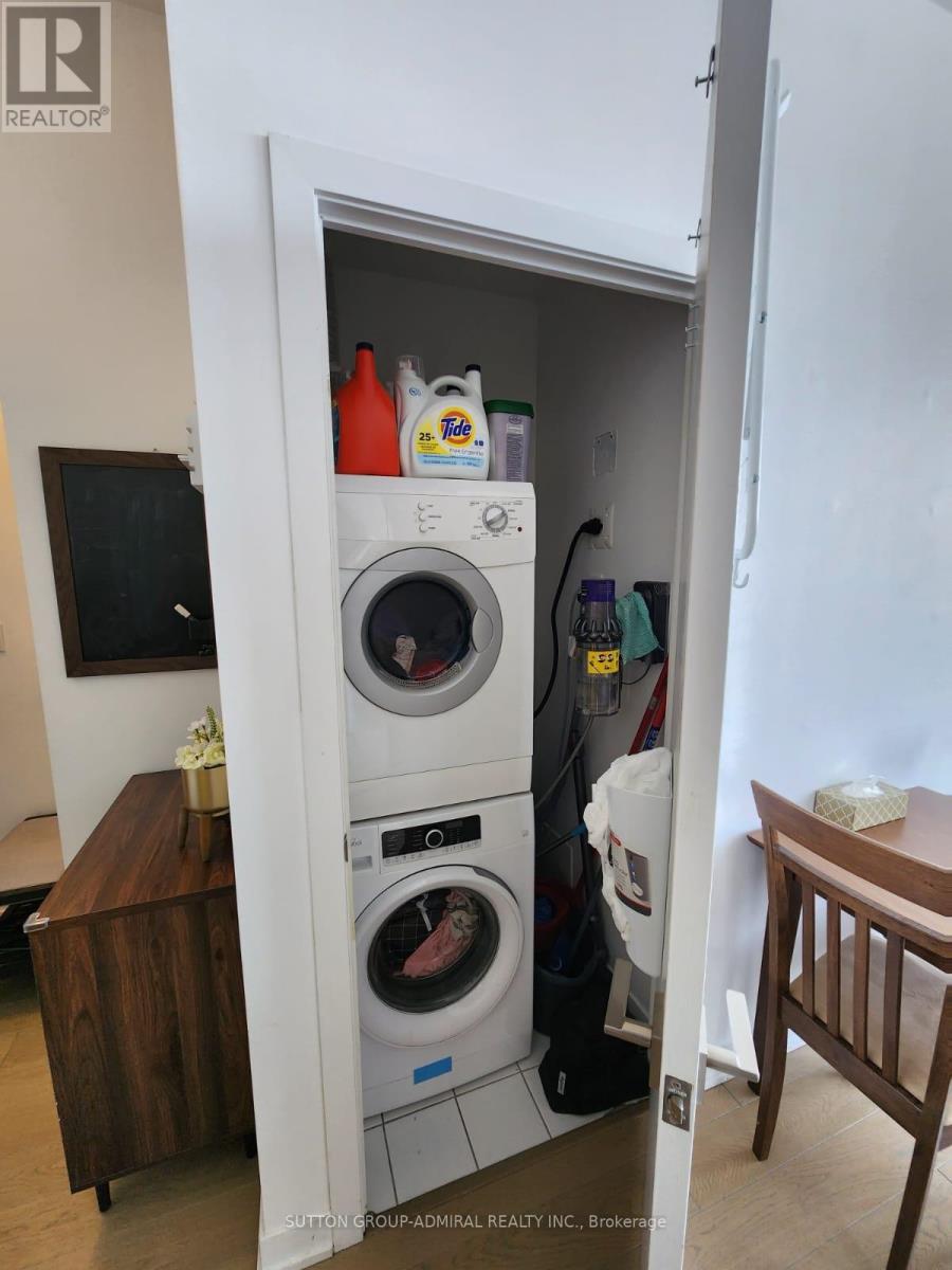 1209 - 28 Avondale Avenue, Toronto, Ontario  M2N 0K2 - Photo 18 - C12946856