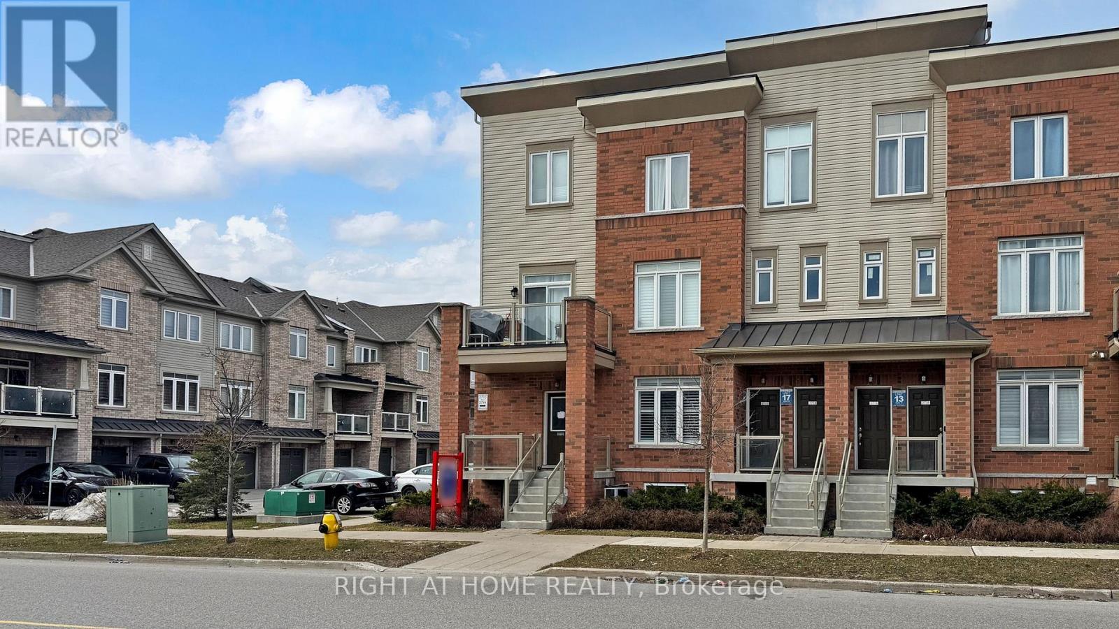 16 - 2710 William Jackson Drive E, Pickering, Ontario  L1X 0E6 - Photo 3 - E12946584