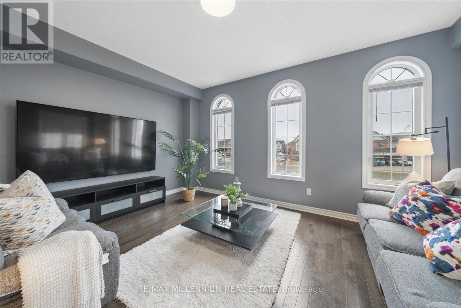 78 Ferris Square, Clarington, Ontario  L1E 0J2 - Photo 5 - E12946664