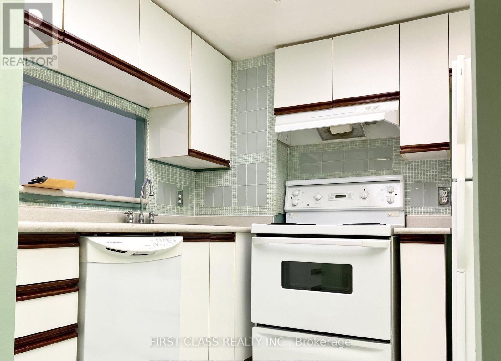 911 - 1470 Midland Avenue, Toronto, Ontario  M1P 4Z4 - Photo 8 - E12946840