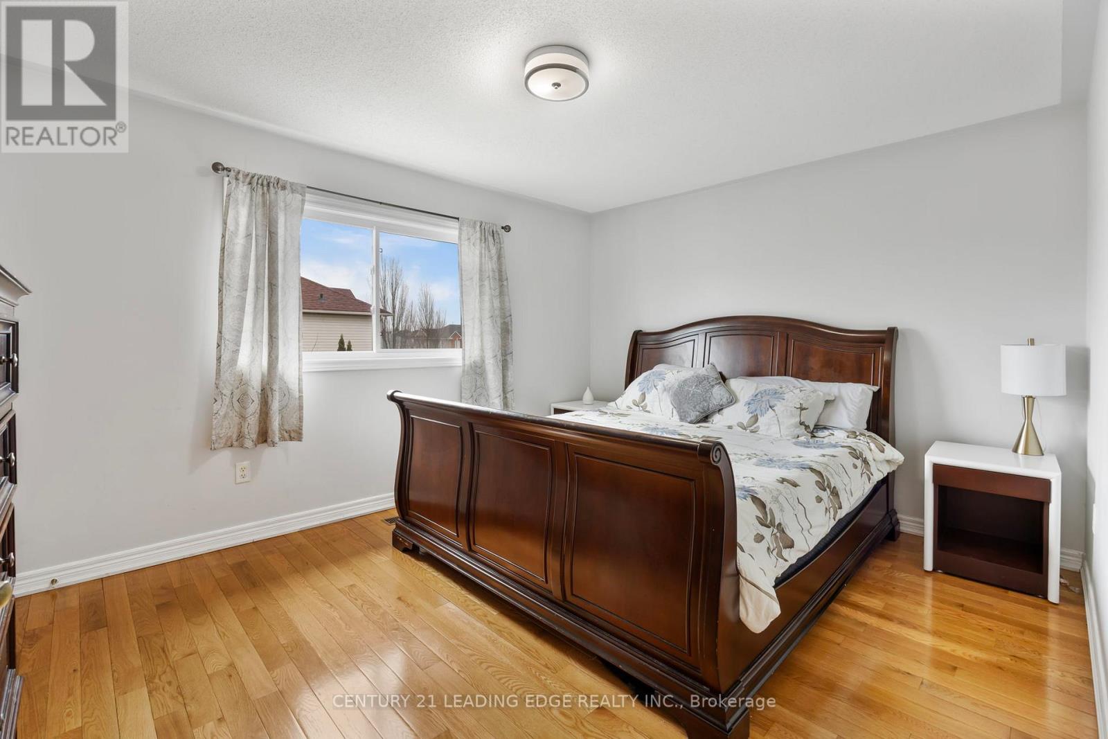 36 Rampart Crescent, Whitby, Ontario  L1P 1T6 - Photo 24 - E12946868