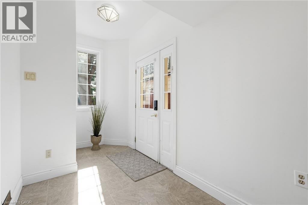 952 Danforth Avenue, Burlington, Ontario  L7T 1S8 - Photo 39 - 40816925