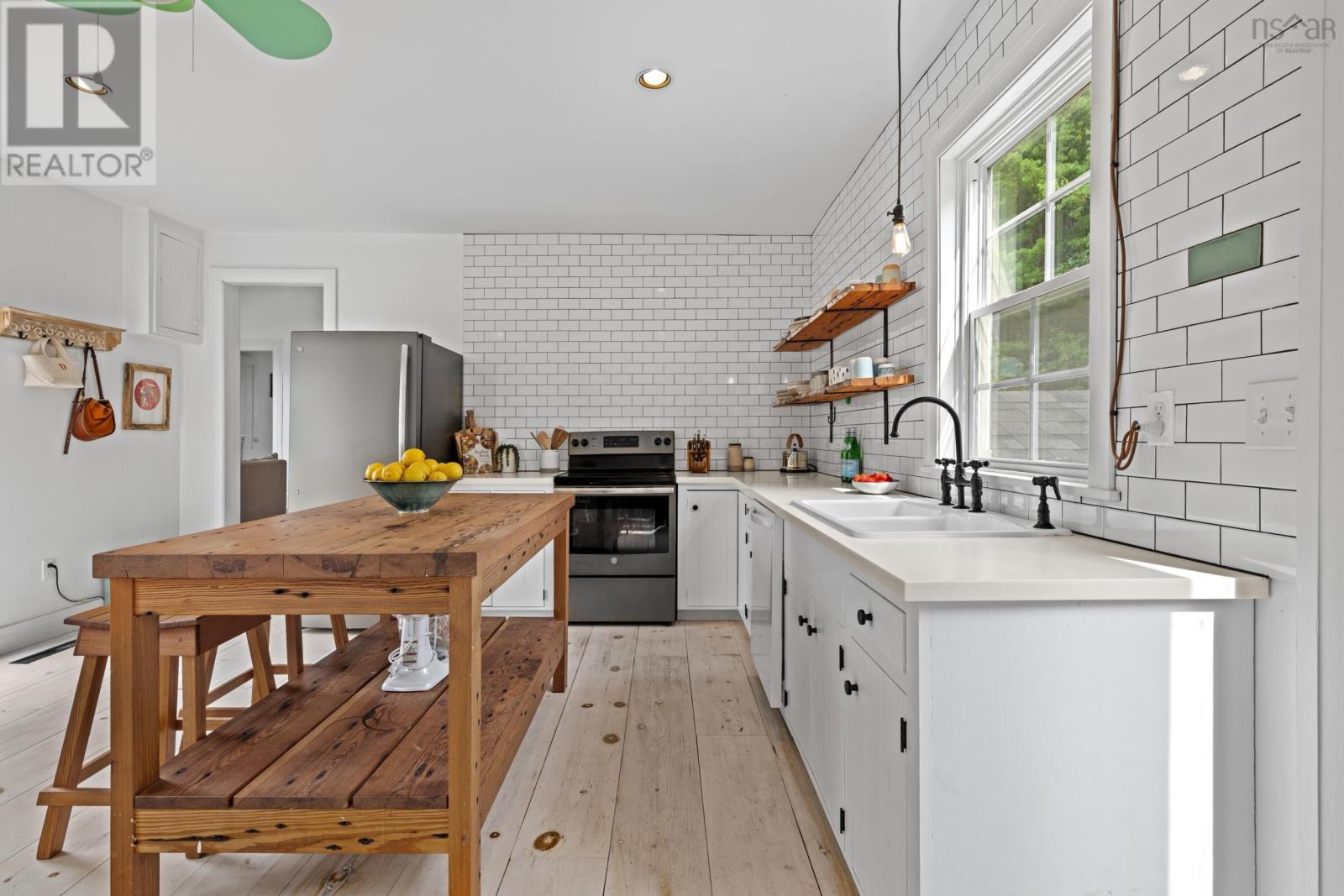 57 Old Falls Road, Liverpool, Nova Scotia  B0T 1K0 - Photo 10 - 202603279