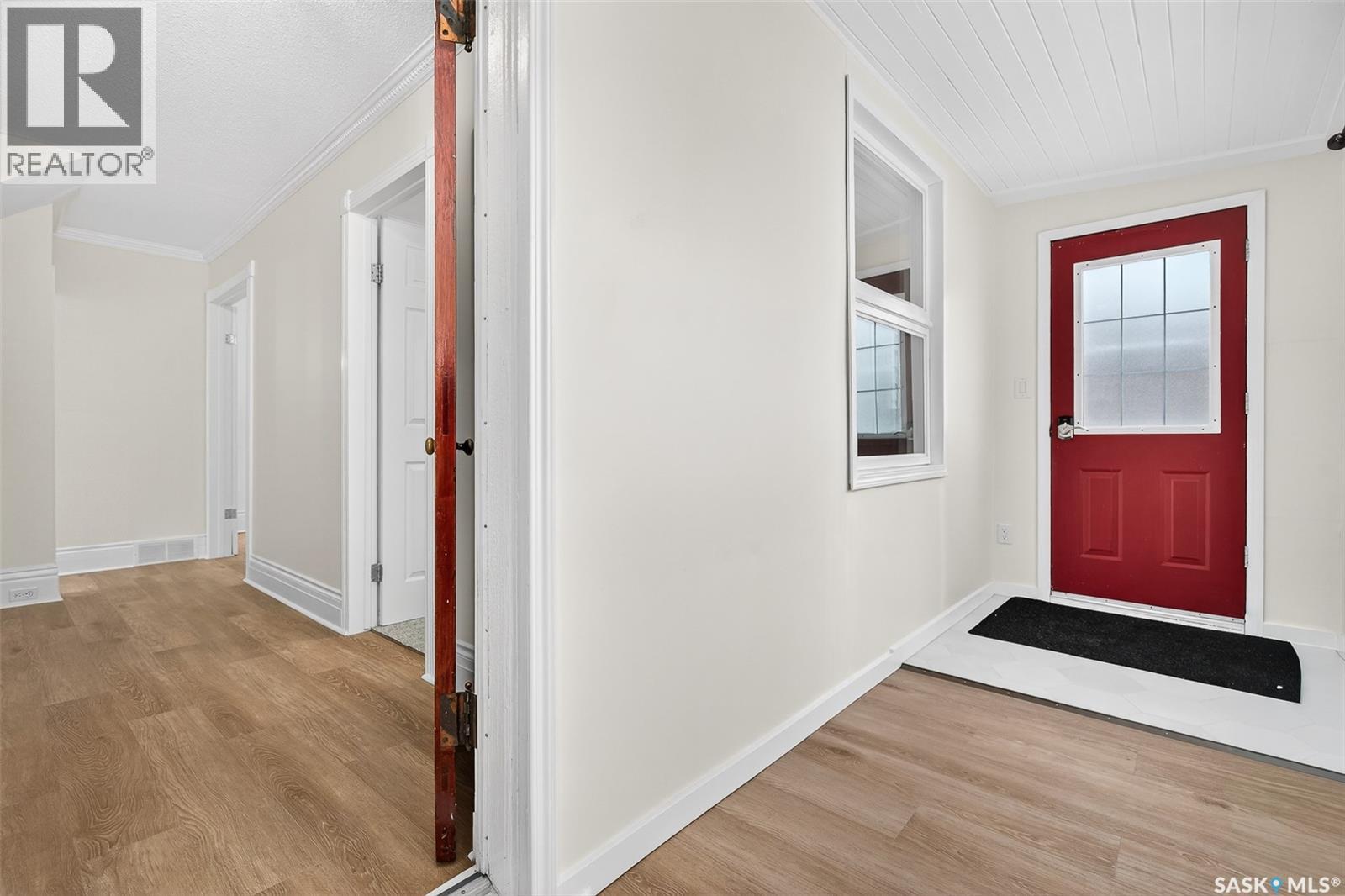 408 Duffield Street W, Moose Jaw, Saskatchewan  S6H 5H8 - Photo 4 - SK030371