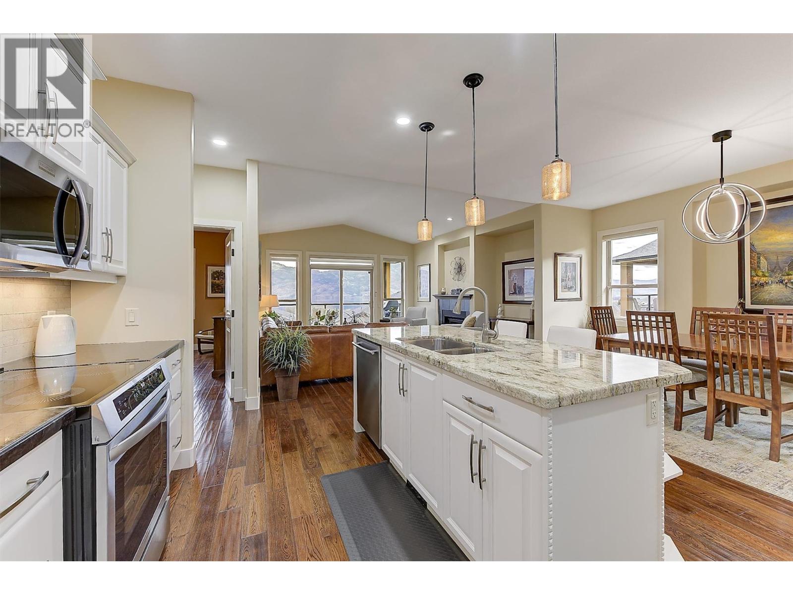 2172 Alvarado Trail, West Kelowna, British Columbia  V4T 3B8 - Photo 13 - 10379966