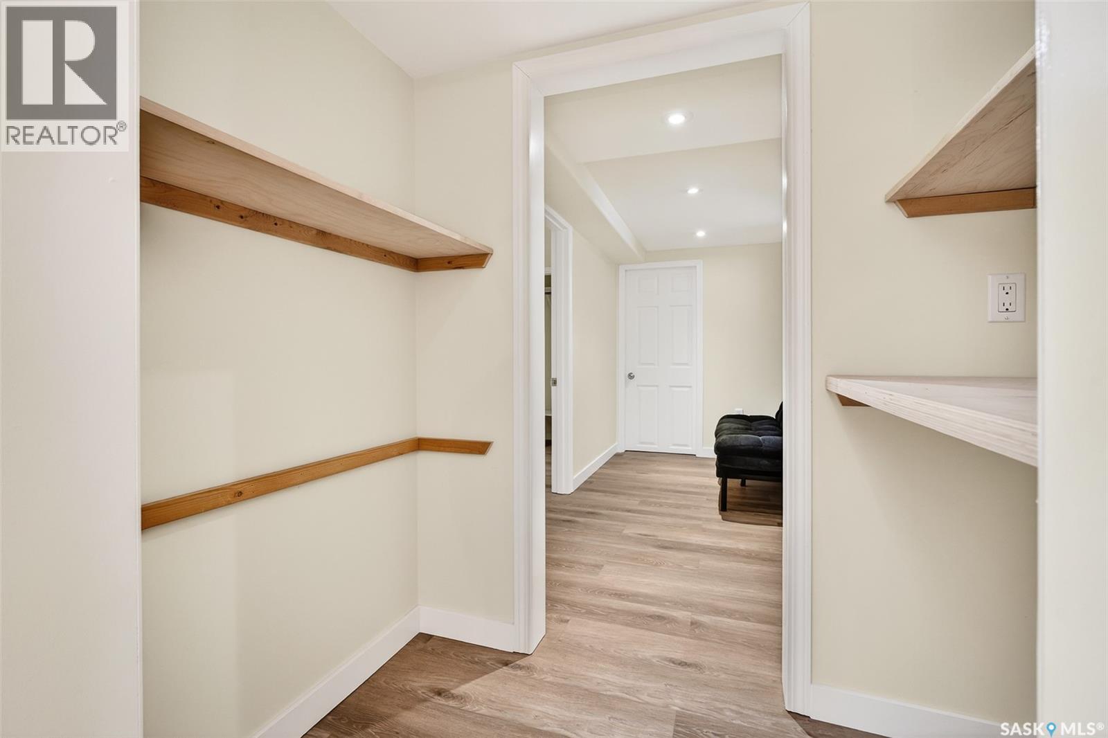 408 Duffield Street W, Moose Jaw, Saskatchewan  S6H 5H8 - Photo 32 - SK030371