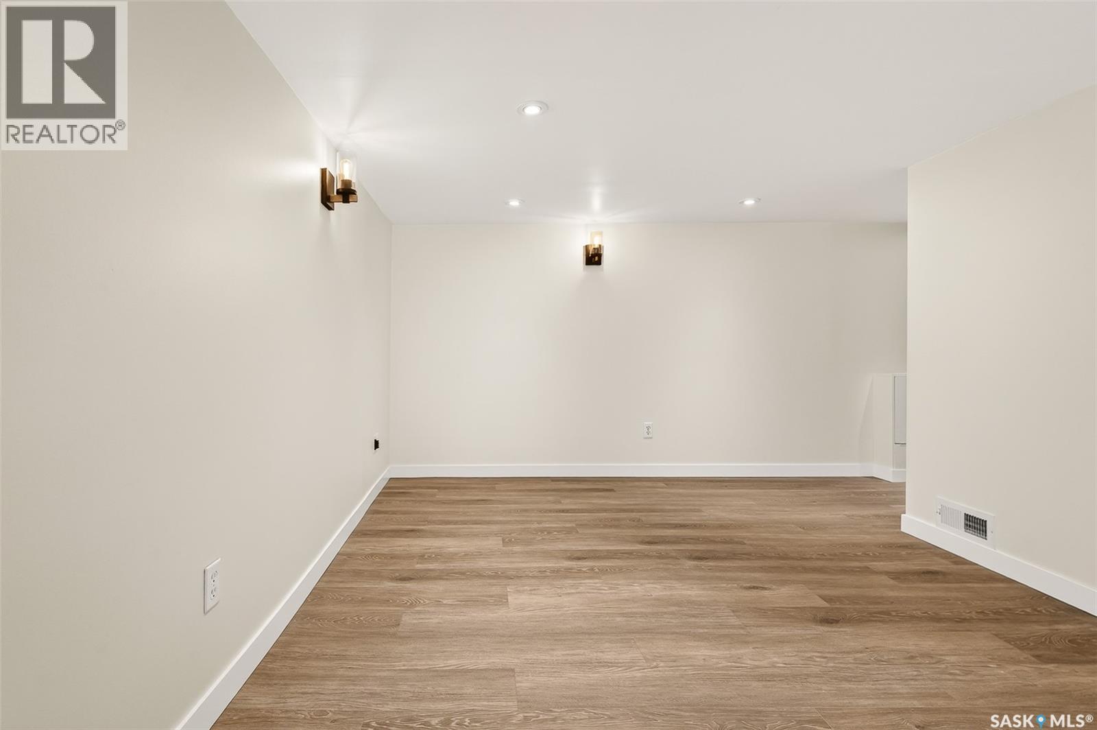 408 Duffield Street W, Moose Jaw, Saskatchewan  S6H 5H8 - Photo 35 - SK030371