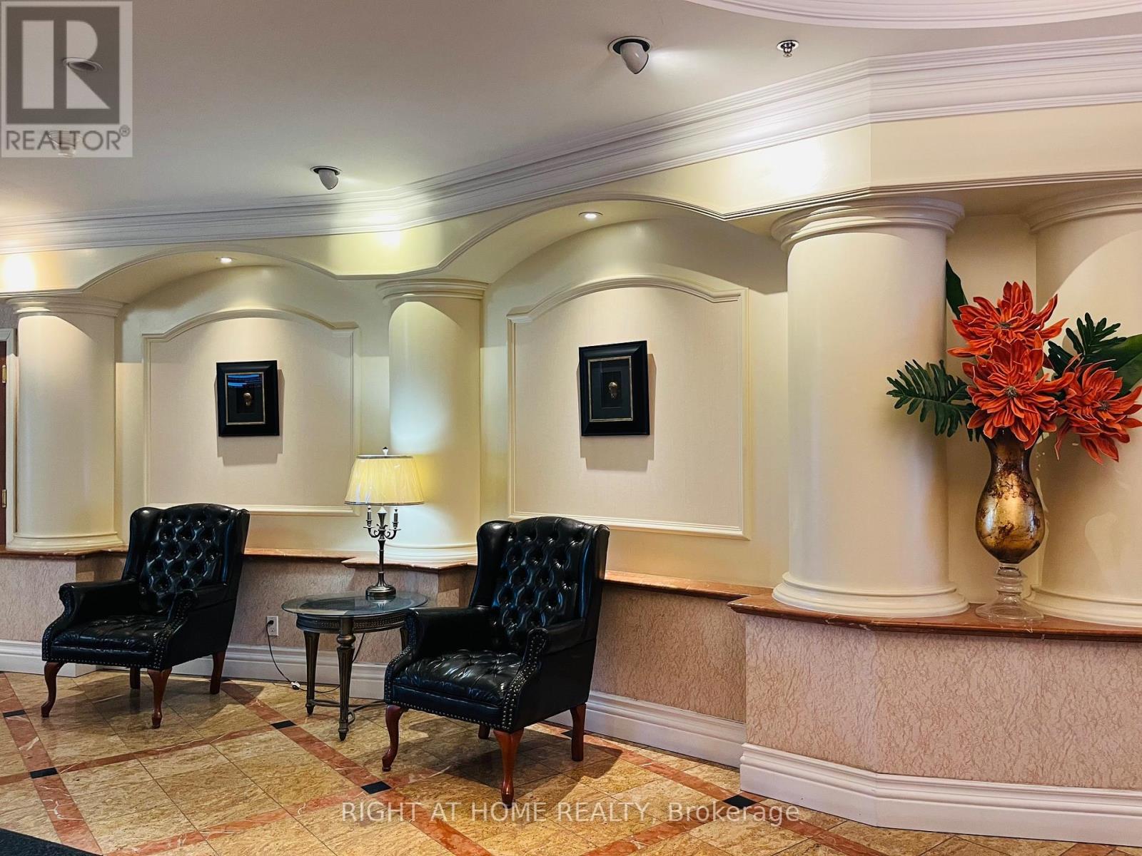 602 - 1 Cordoba Drive, Vaughan, Ontario  L4J 8S3 - Photo 3 - N12946650