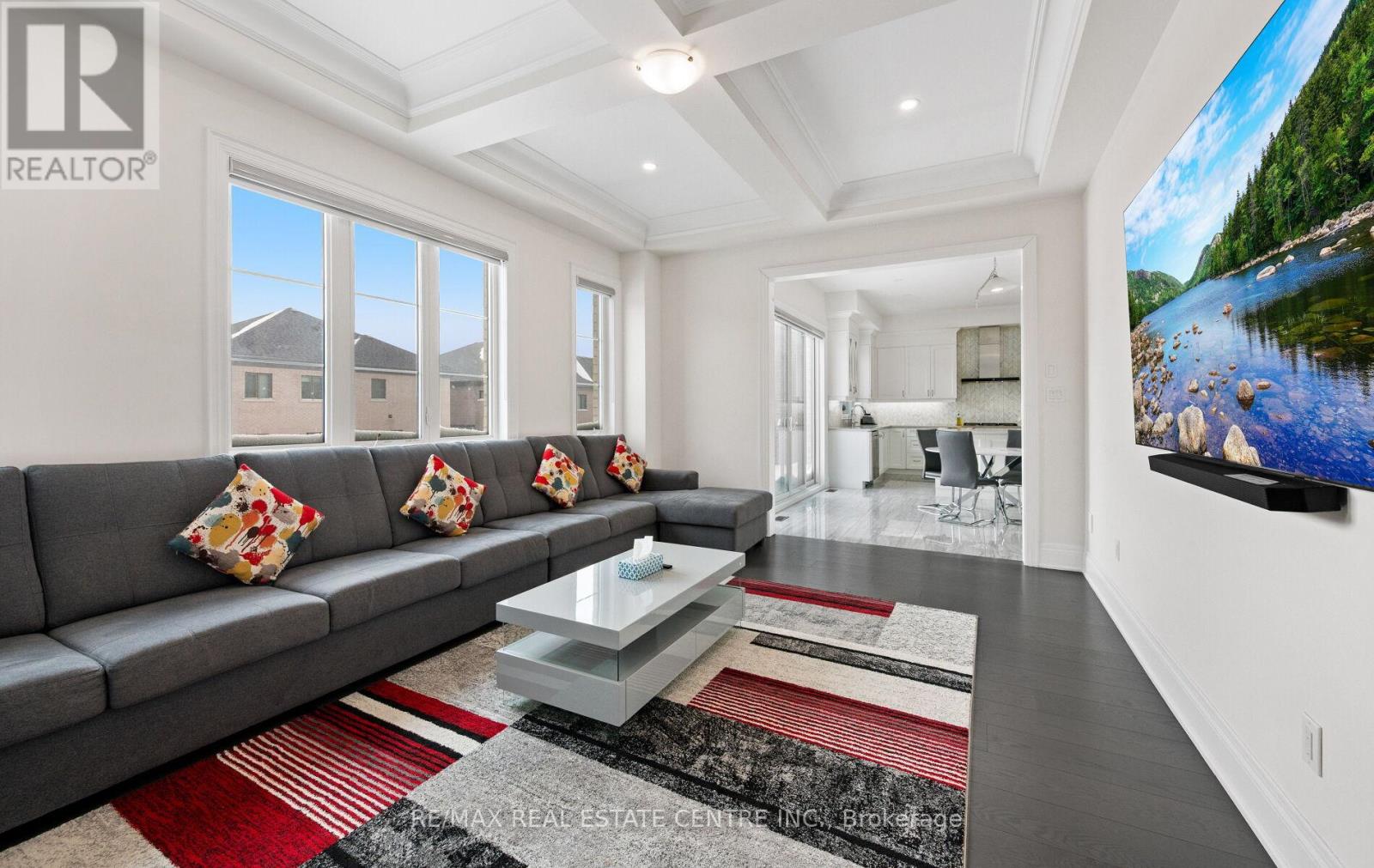 160 Wainfleet Crescent, Vaughan, Ontario  L3L 0E6 - Photo 15 - N12946758