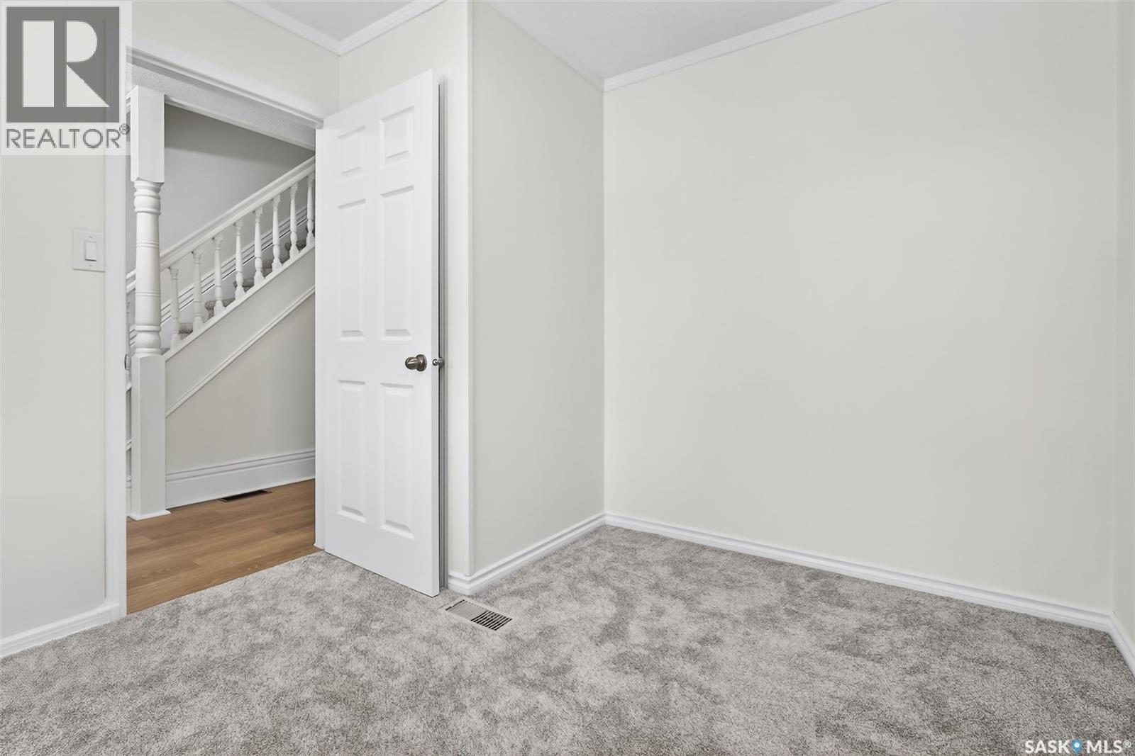 408 Duffield Street W, Moose Jaw, Saskatchewan  S6H 5H8 - Photo 30 - SK030371