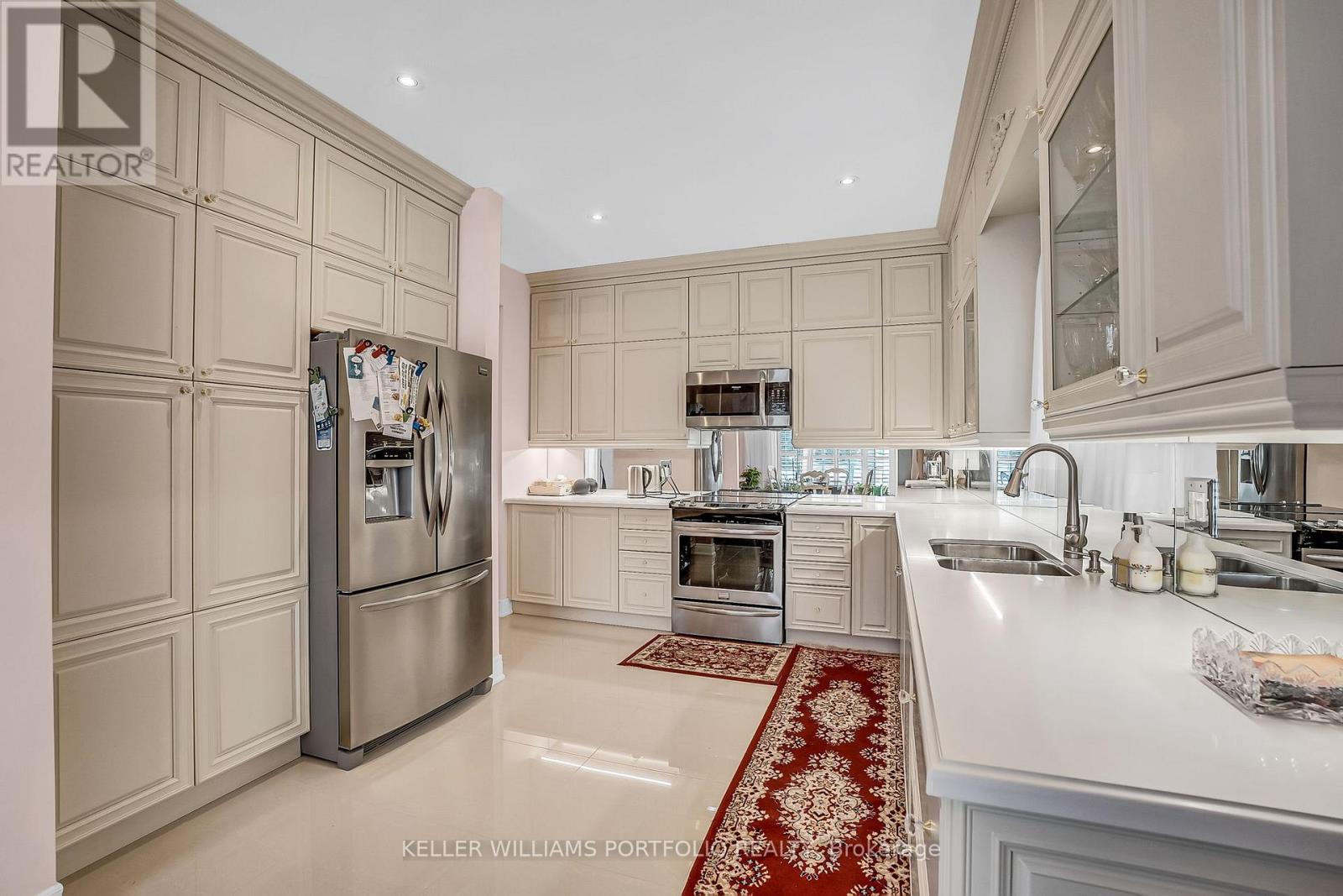 86 Legendary Trail, Whitchurch-Stouffville, Ontario  L4A 1N6 - Photo 10 - N12946842