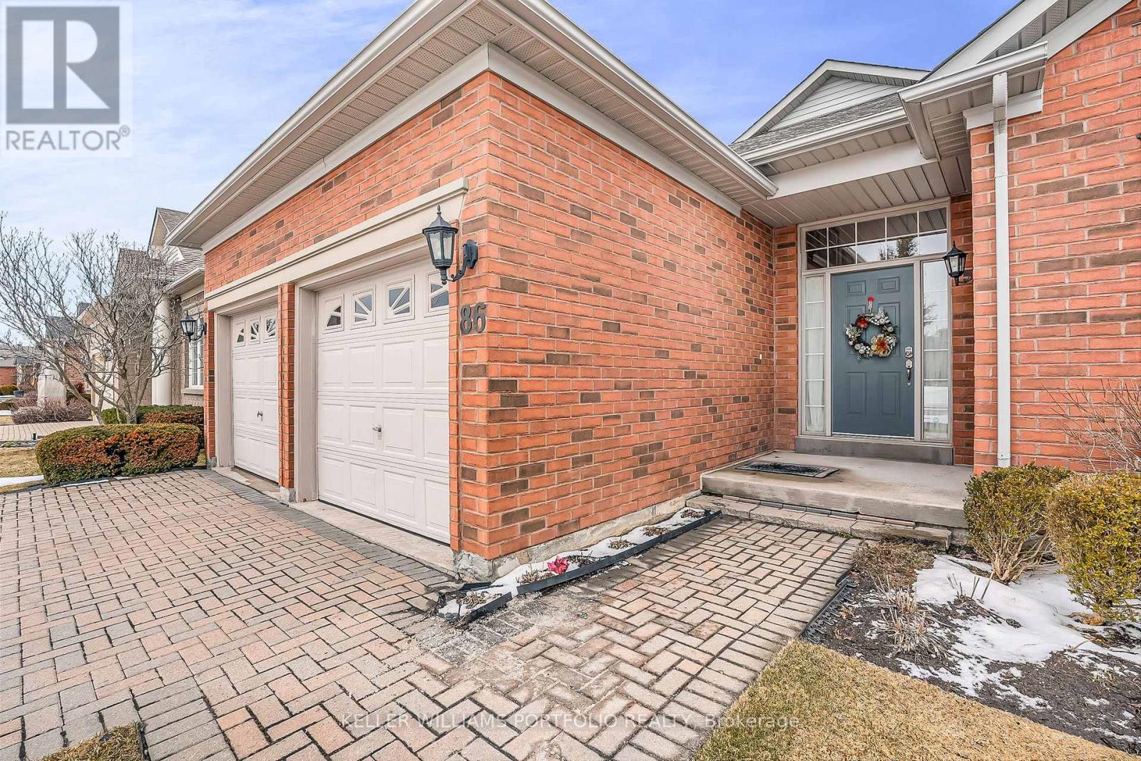 86 Legendary Trail, Whitchurch-Stouffville, Ontario  L4A 1N6 - Photo 3 - N12946842