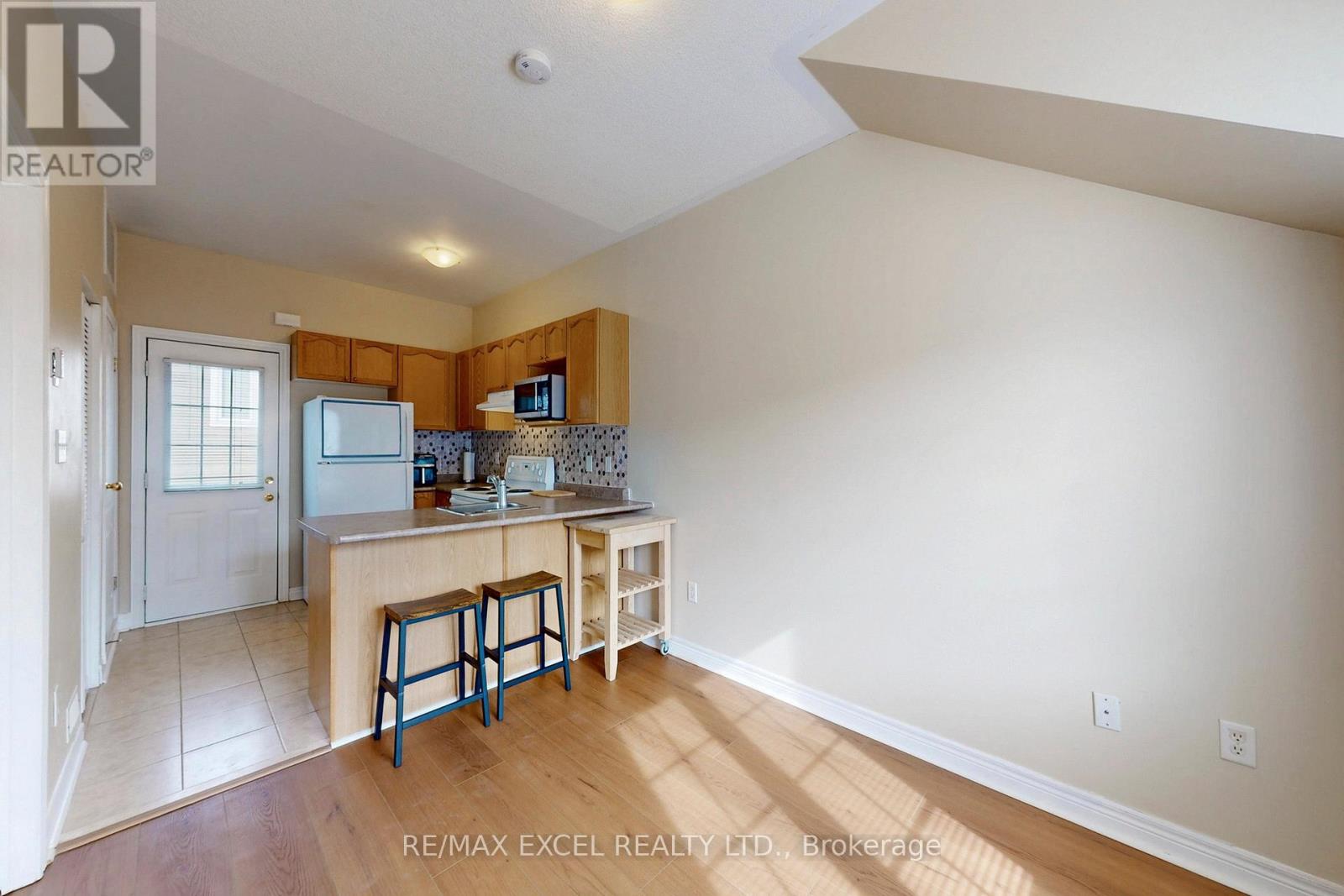 21 Peony Street, Markham, Ontario  L6B 1K9 - Photo 10 - N12946876