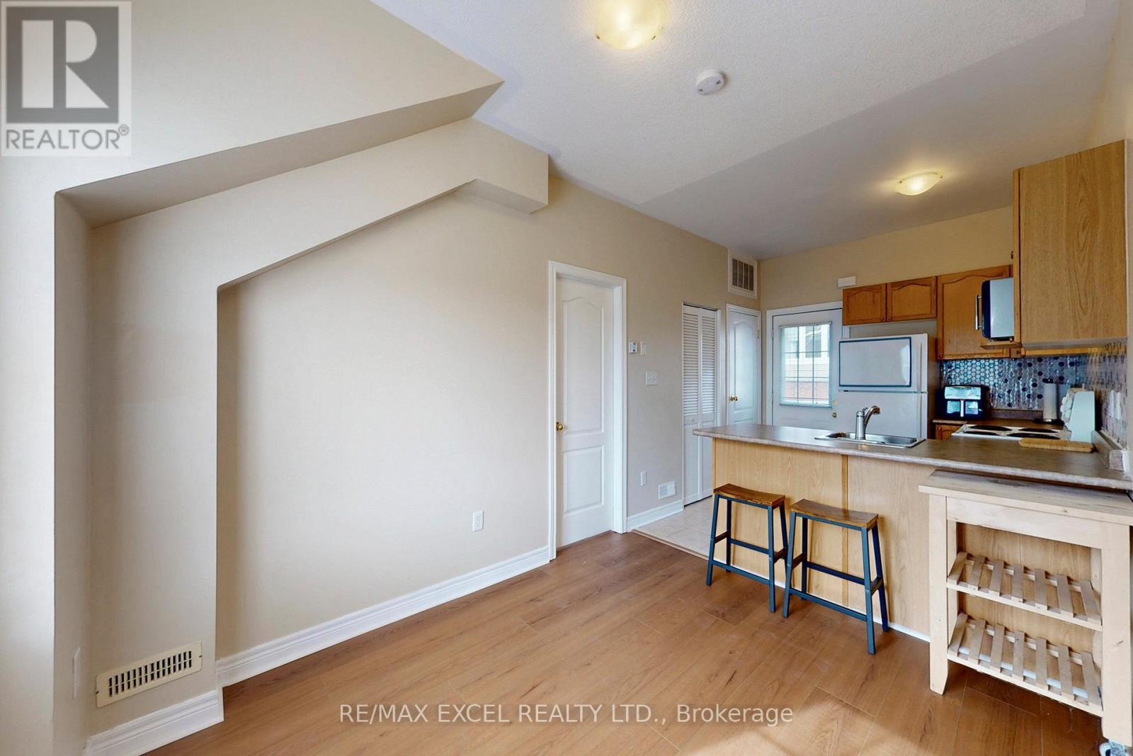 21 Peony Street, Markham, Ontario  L6B 1K9 - Photo 12 - N12946876