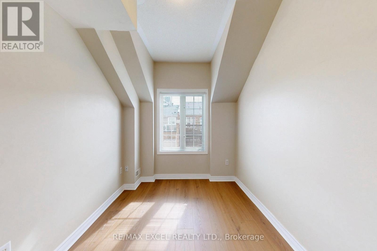 21 Peony Street, Markham, Ontario  L6B 1K9 - Photo 16 - N12946876