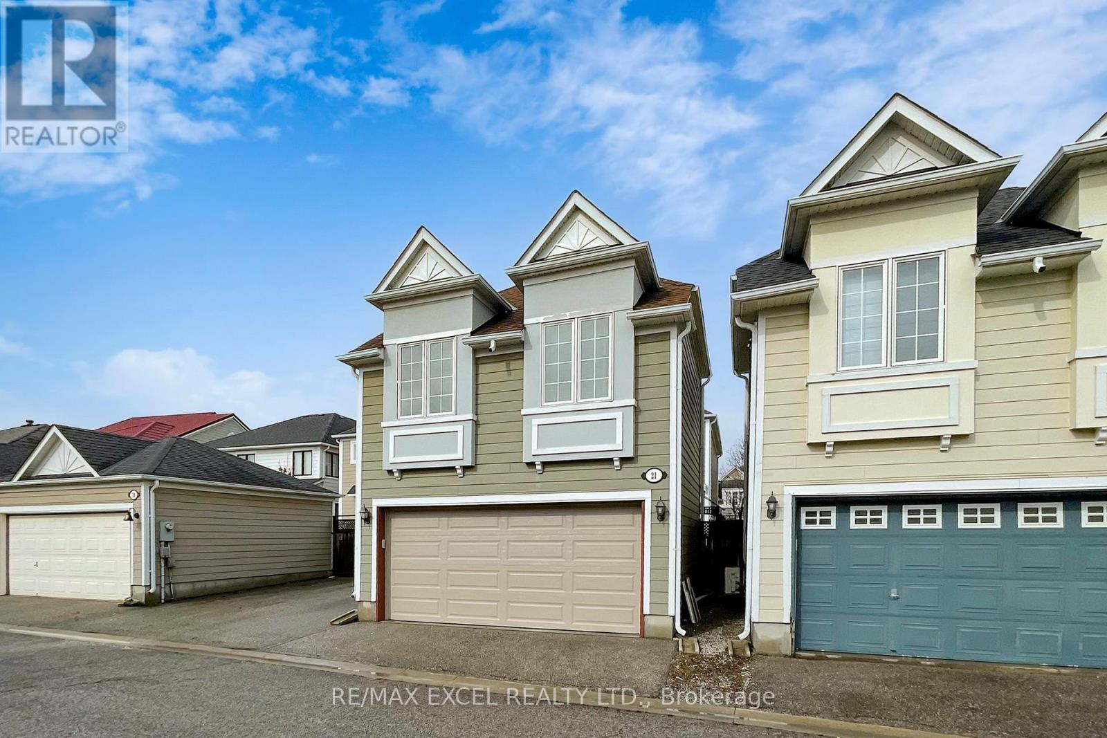 21 Peony Street, Markham, Ontario  L6B 1K9 - Photo 3 - N12946876