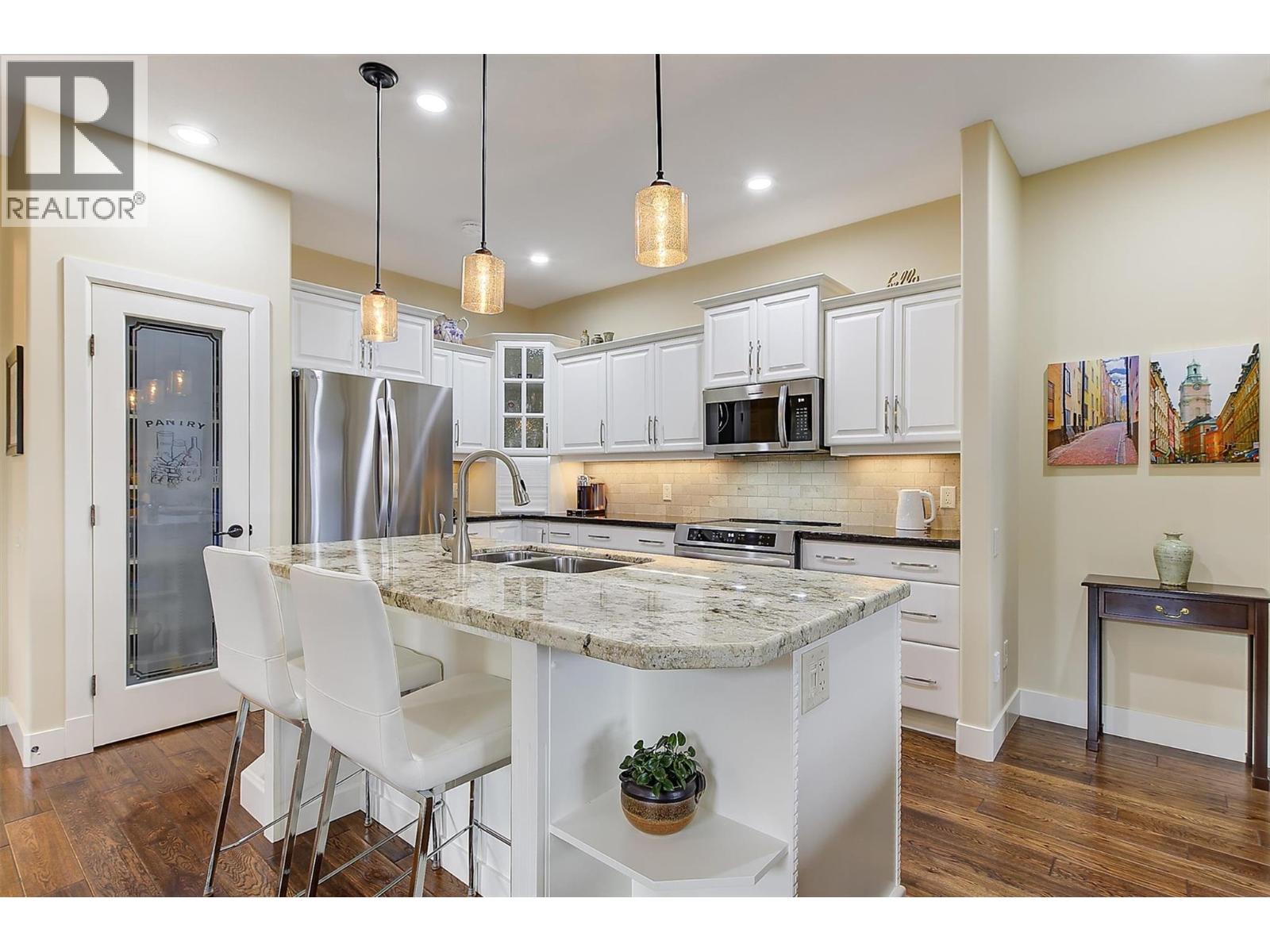 2172 Alvarado Trail, West Kelowna, British Columbia  V4T 3B8 - Photo 10 - 10379966