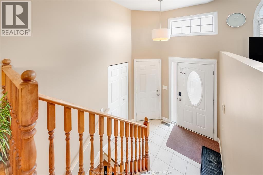 3870 Clara Avenue, Windsor, Ontario  N9E 4X6 - Photo 5 - 26003940