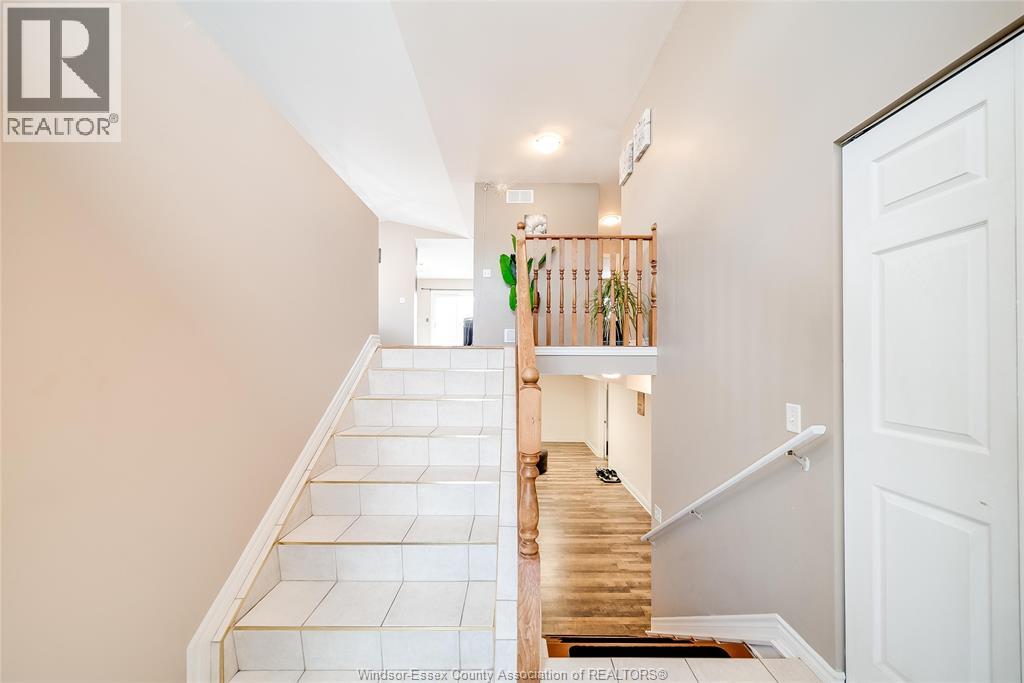 3870 Clara Avenue, Windsor, Ontario  N9E 4X6 - Photo 25 - 26003940