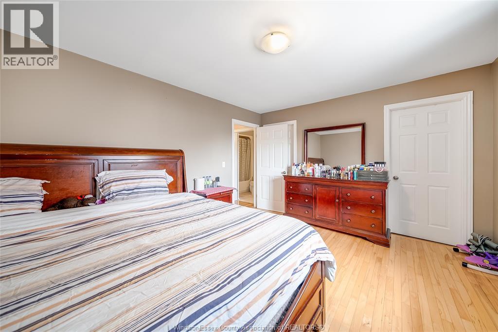 3870 Clara Avenue, Windsor, Ontario  N9E 4X6 - Photo 23 - 26003940