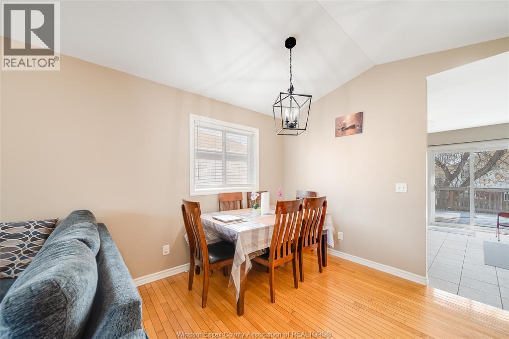 3870 Clara Avenue, Windsor, Ontario  N9E 4X6 - Photo 10 - 26003940