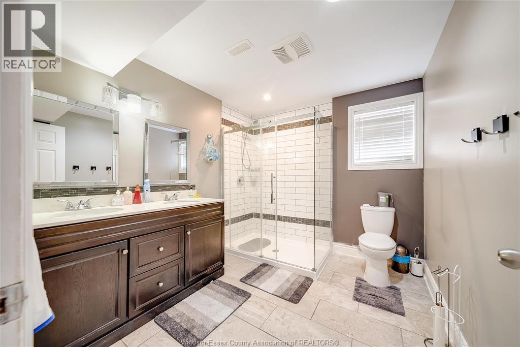 3870 Clara Avenue, Windsor, Ontario  N9E 4X6 - Photo 35 - 26003940