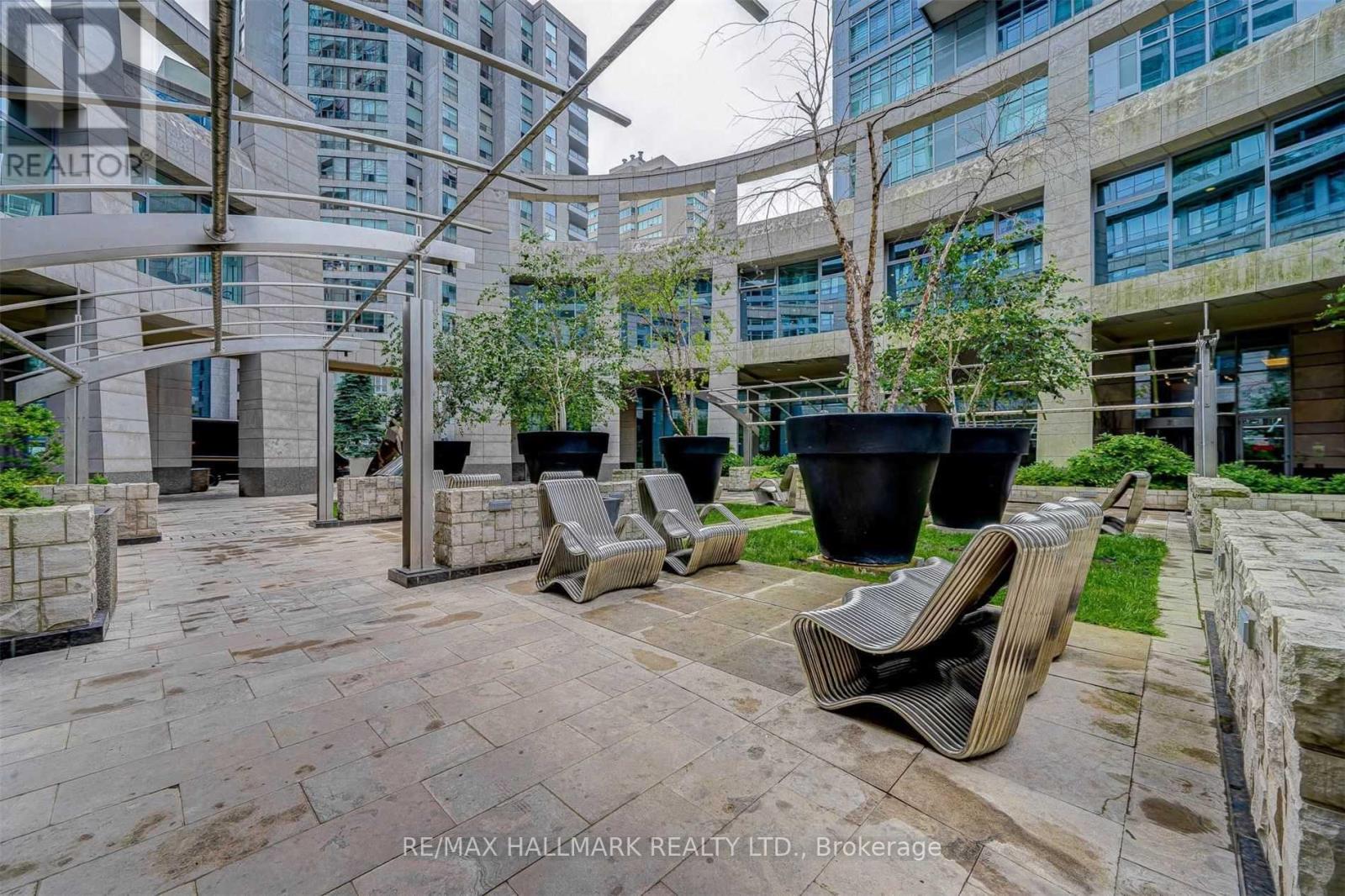 2803 - 2181 Yonge Street, Toronto, Ontario  M4S 2B1 - Photo 28 - C12907878