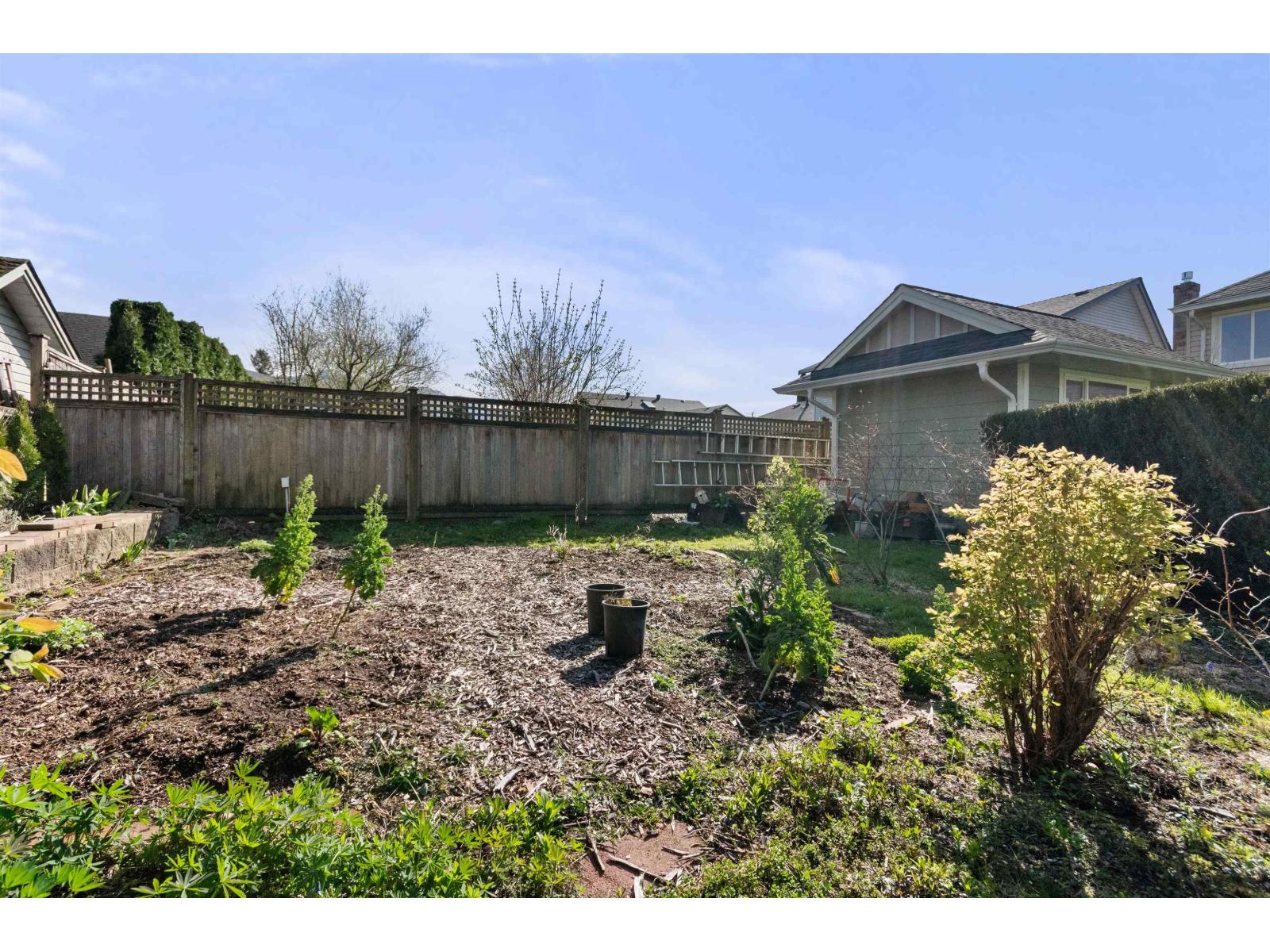 46385 Christina Drive, Sardis East Vedder, Chilliwack, British Columbia  V2R 2B5 - Photo 35 - R3105898