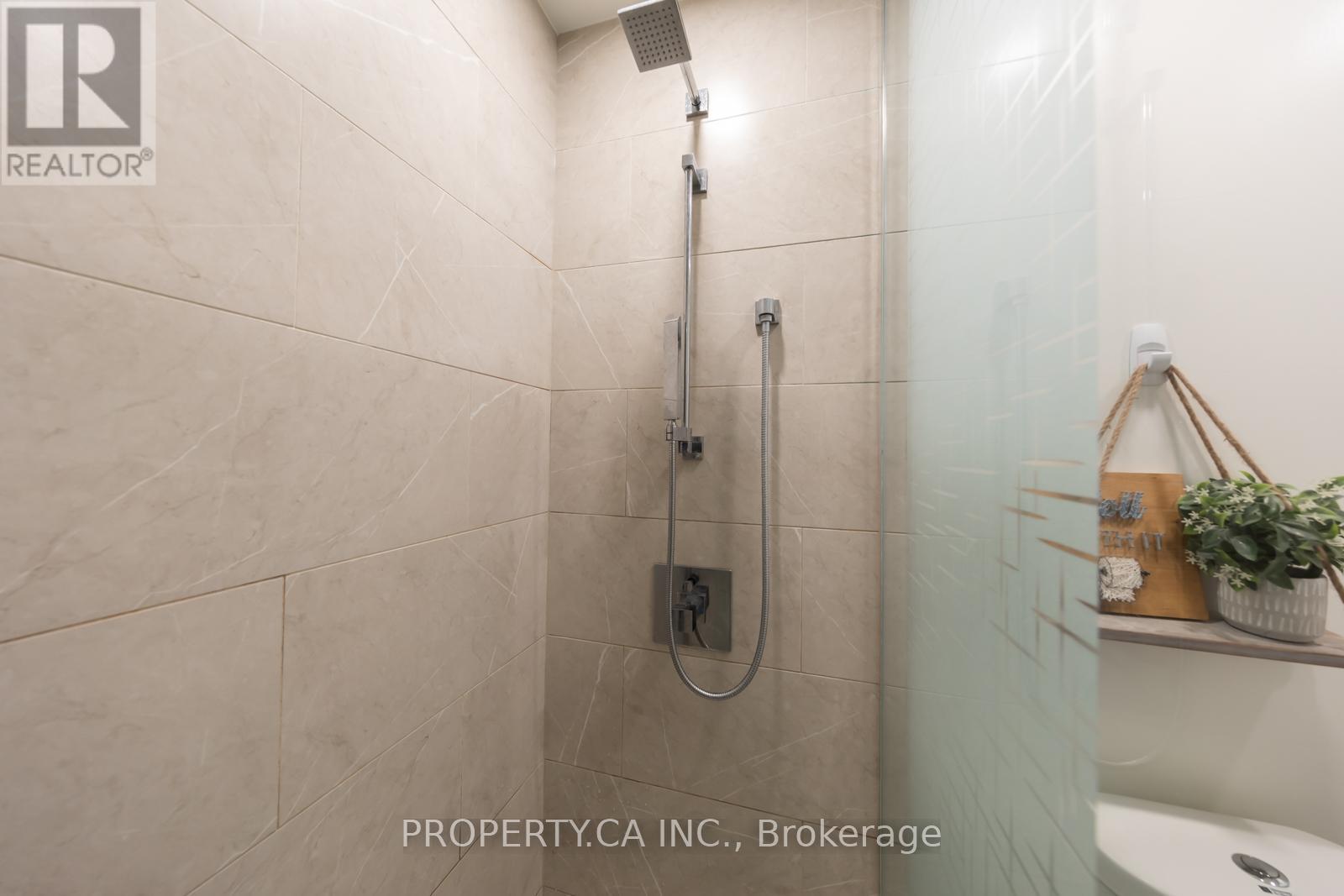 324 - 12 Bonnycastle Street, Toronto, Ontario  M5A 0C8 - Photo 17 - C12943712