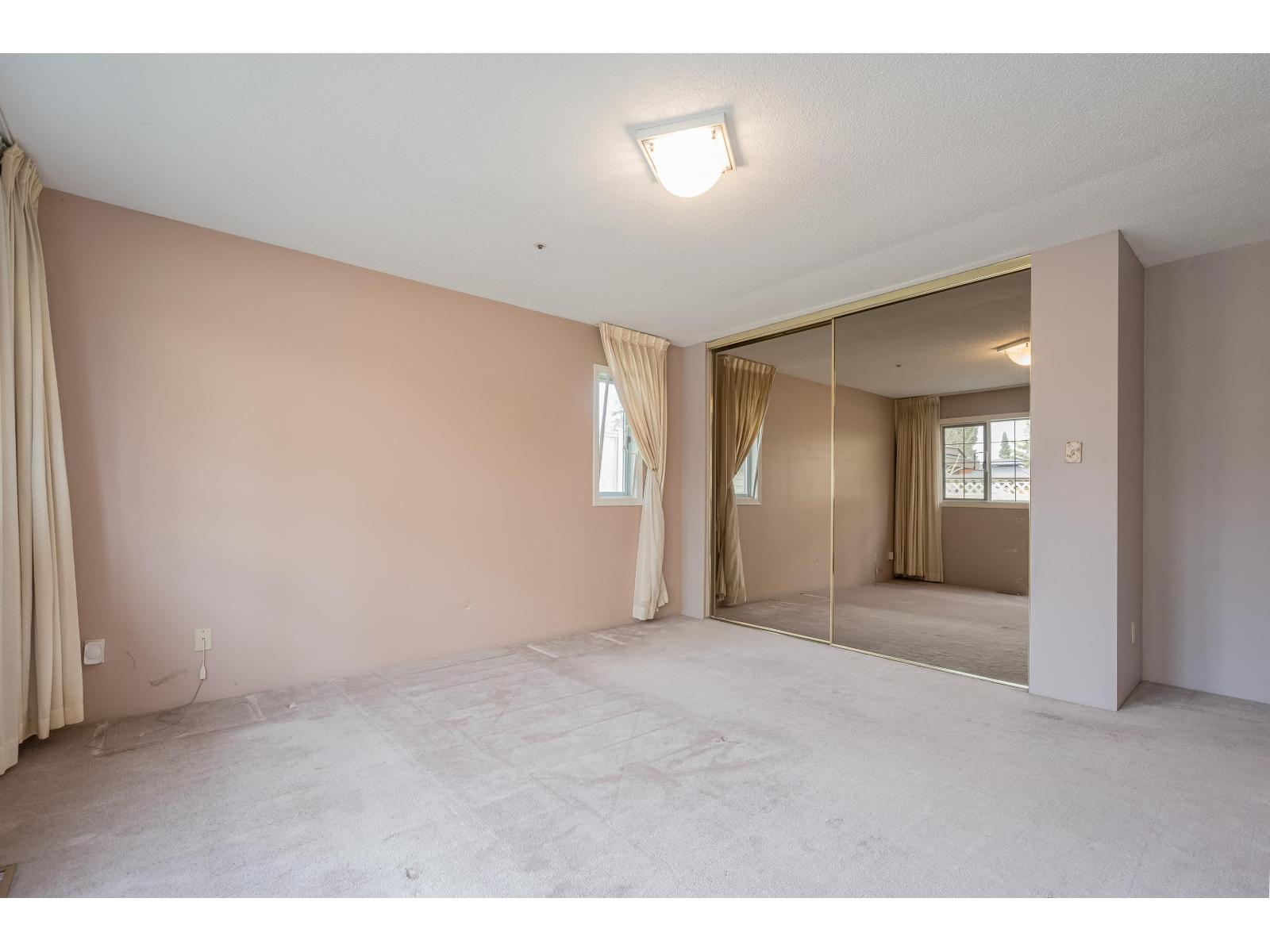 10523 Fraserglen Drive, Surrey, British Columbia  V4N 1V1 - Photo 21 - R3104098