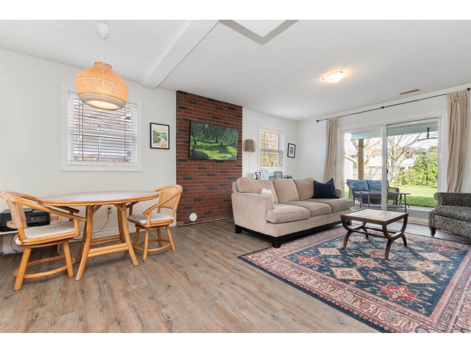 46385 Christina Drive, Sardis East Vedder, Chilliwack, British Columbia  V2R 2B5 - Photo 22 - R3105898