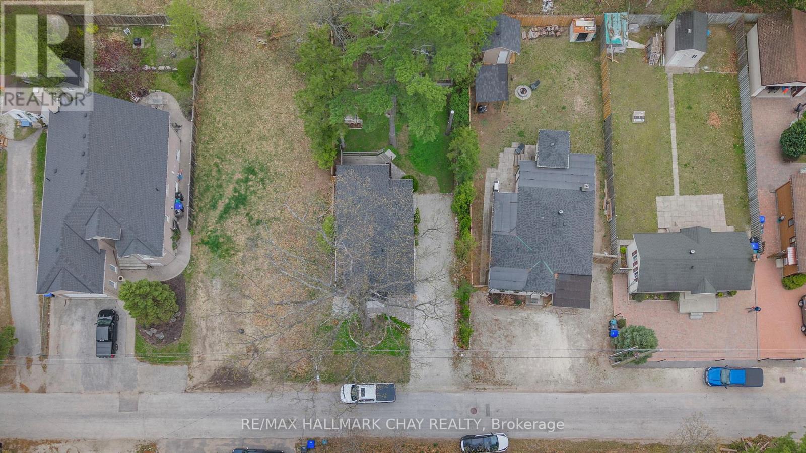 57 Laidlaw Street, Wasaga Beach, Ontario  L9Z 2L2 - Photo 40 - S12946780