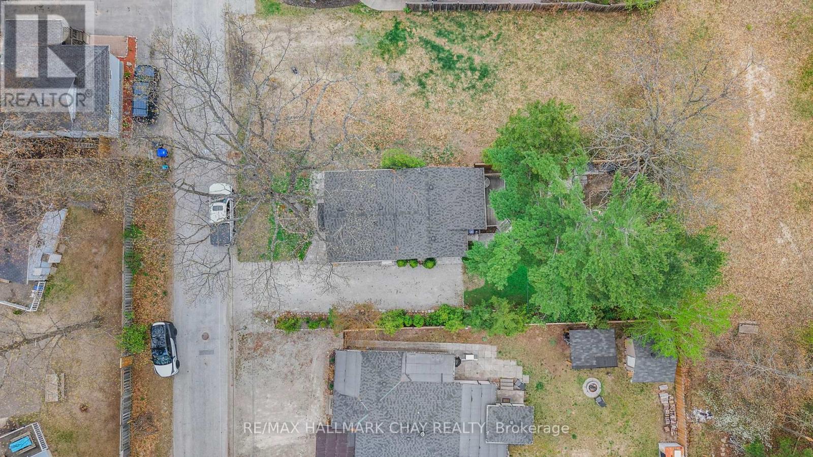 57 Laidlaw Street, Wasaga Beach, Ontario  L9Z 2L2 - Photo 47 - S12946780