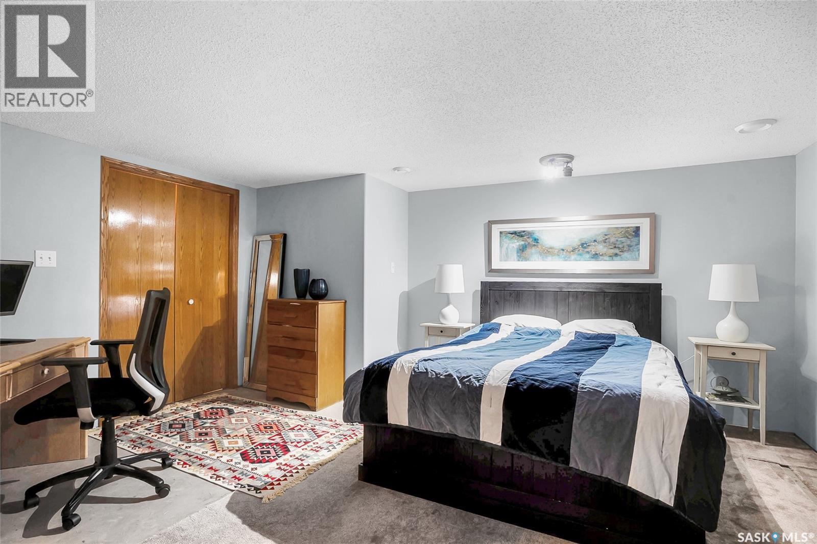 1022 Hurley Way, Saskatoon, Saskatchewan  S7N 4J7 - Photo 45 - SK031824