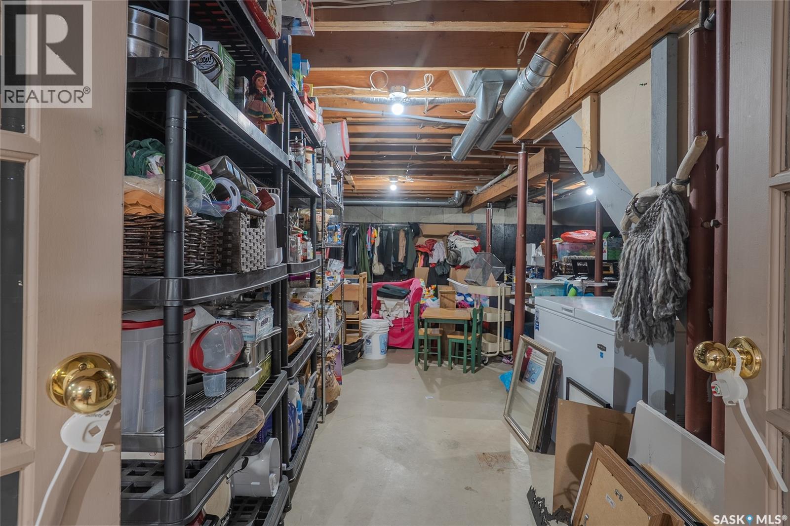 1022 Hurley Way, Saskatoon, Saskatchewan  S7N 4J7 - Photo 47 - SK031824