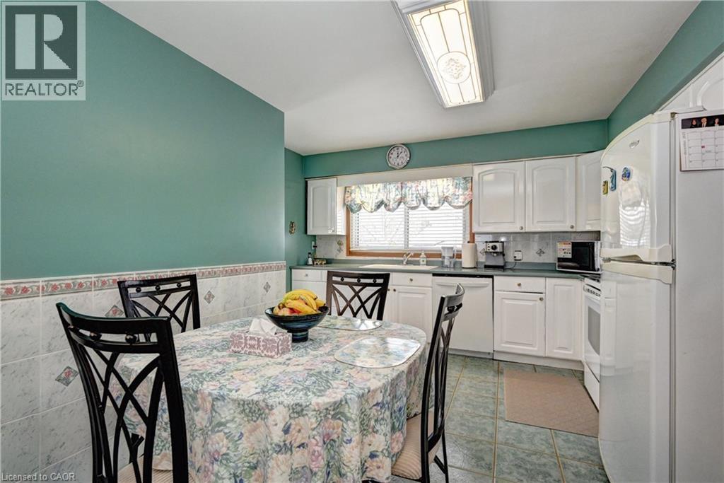 132 Forest Hill Drive, Kitchener, Ontario  N2M 4G3 - Photo 16 - 40808999