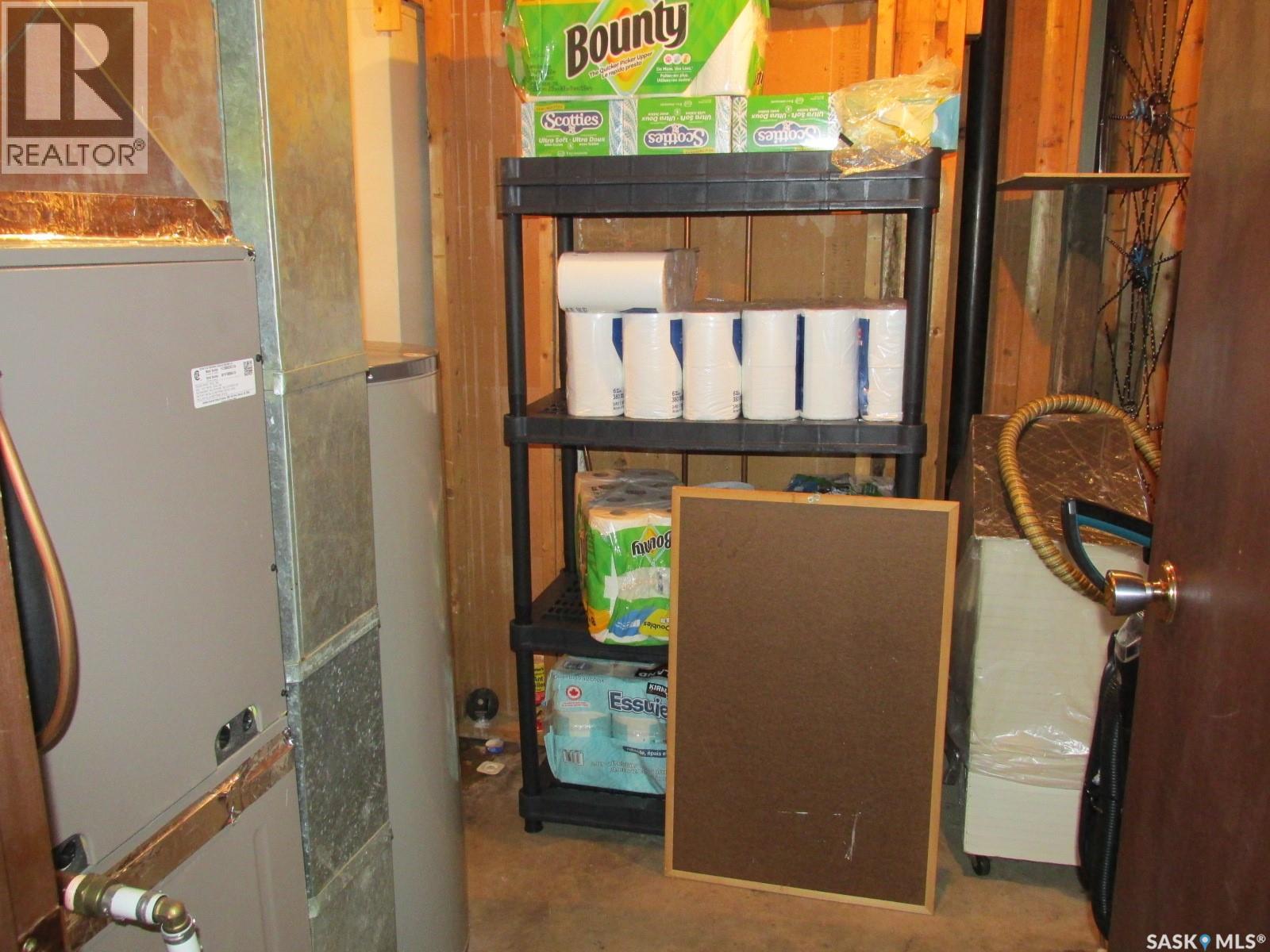 1103 3rd Street W, Nipawin, Saskatchewan  S0E 1E0 - Photo 31 - SK031806