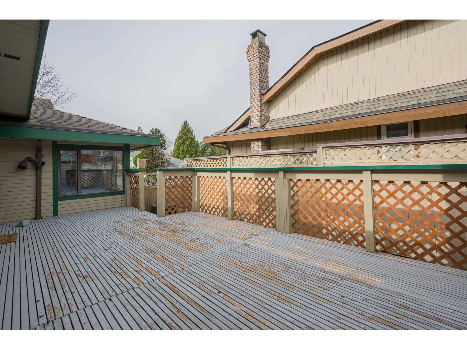 10523 Fraserglen Drive, Surrey, British Columbia  V4N 1V1 - Photo 29 - R3104098