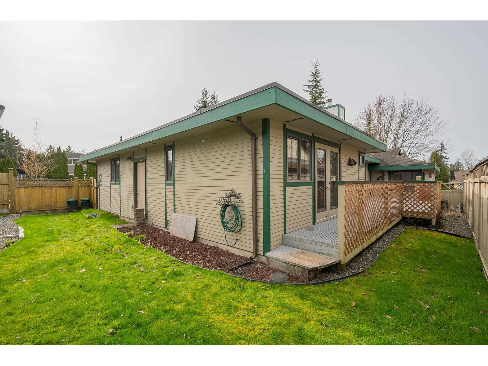 10523 Fraserglen Drive, Surrey, British Columbia  V4N 1V1 - Photo 31 - R3104098