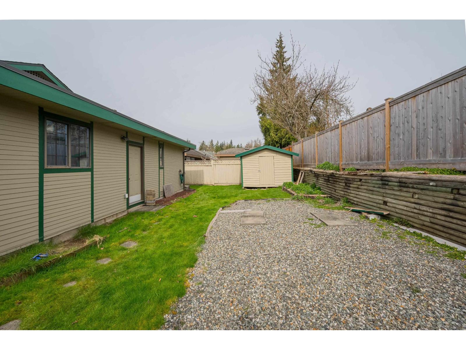 10523 Fraserglen Drive, Surrey, British Columbia  V4N 1V1 - Photo 33 - R3104098