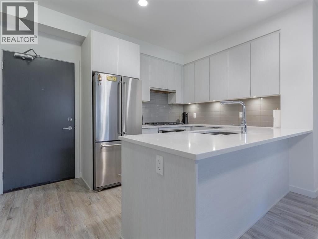 112 621 Regan Avenue, Coquitlam, British Columbia  V3J 0K1 - Photo 3 - R3105925