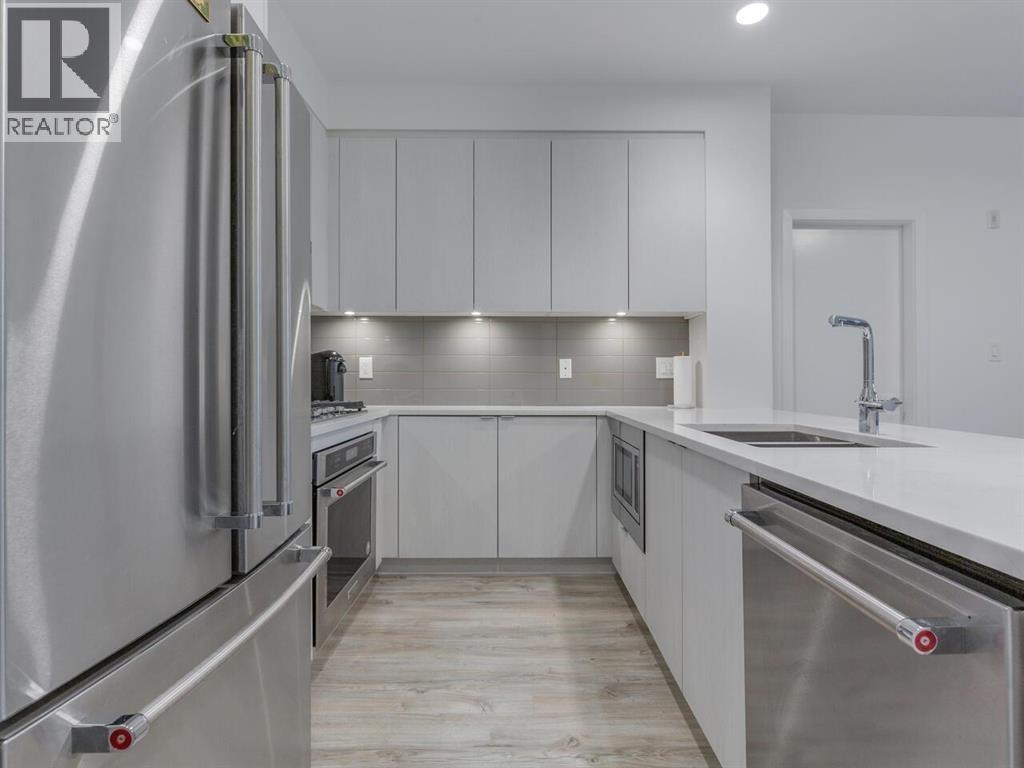 112 621 Regan Avenue, Coquitlam, British Columbia  V3J 0K1 - Photo 5 - R3105925